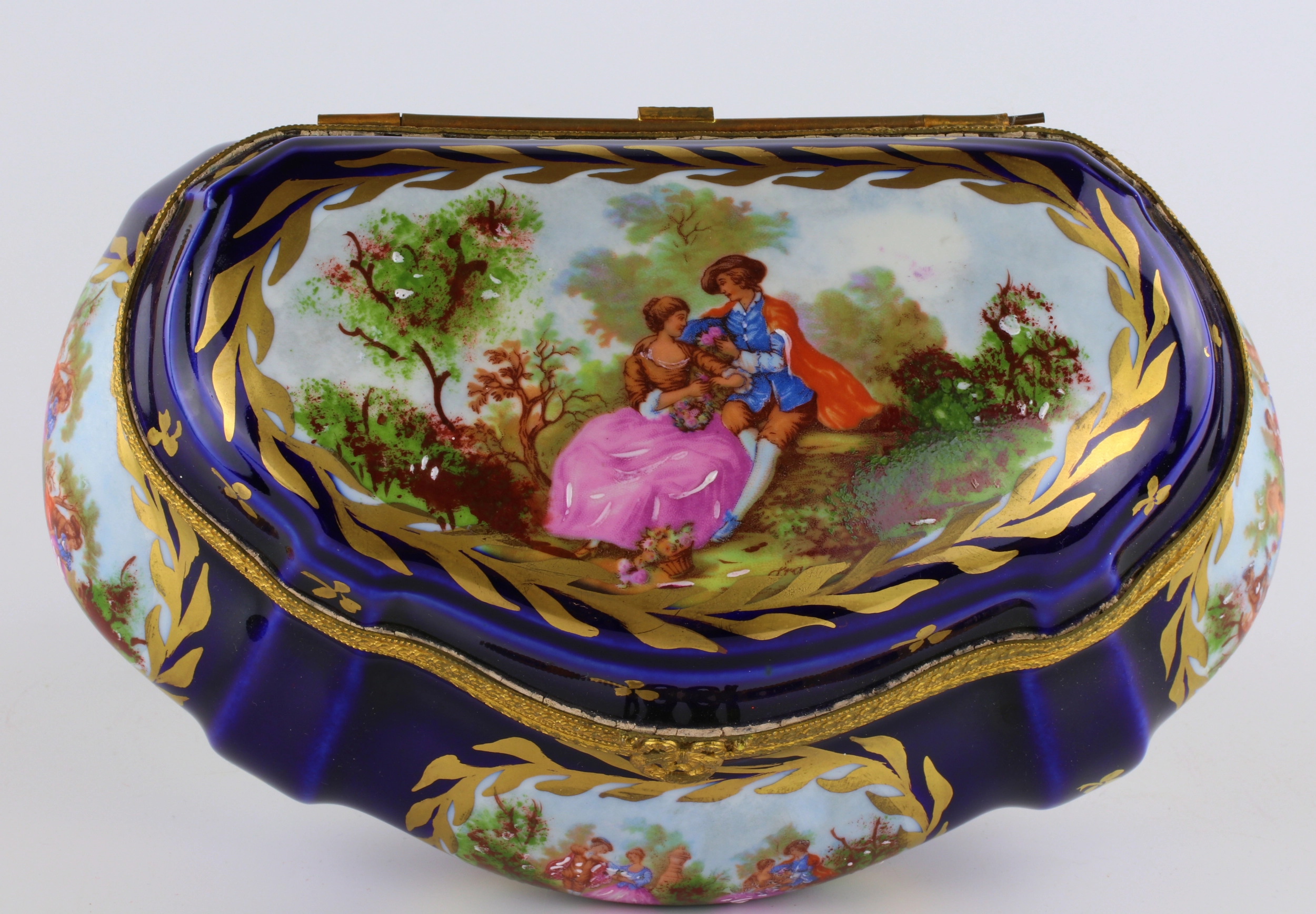 Porcelain Bonbonniere