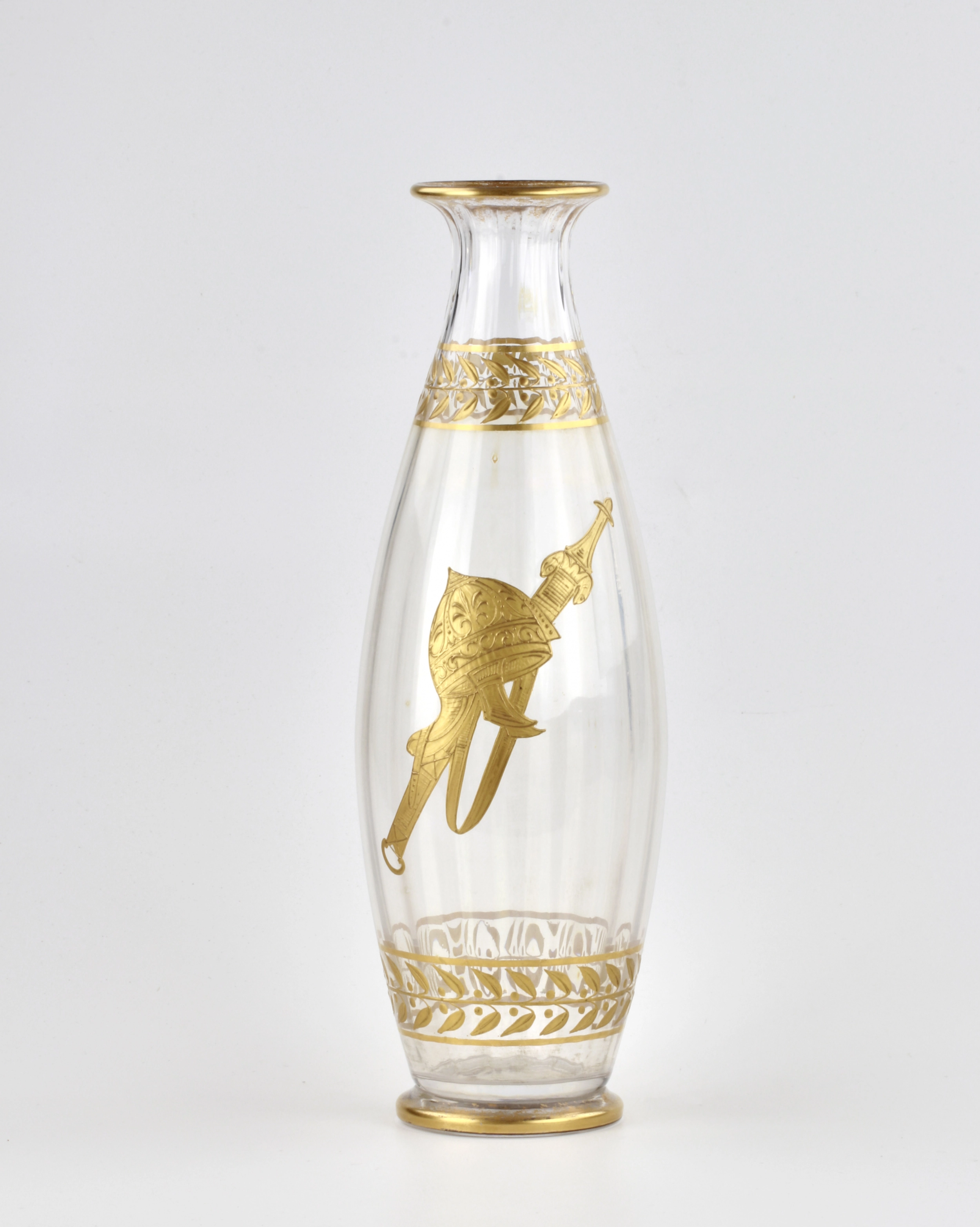 Vase en verre avec casque