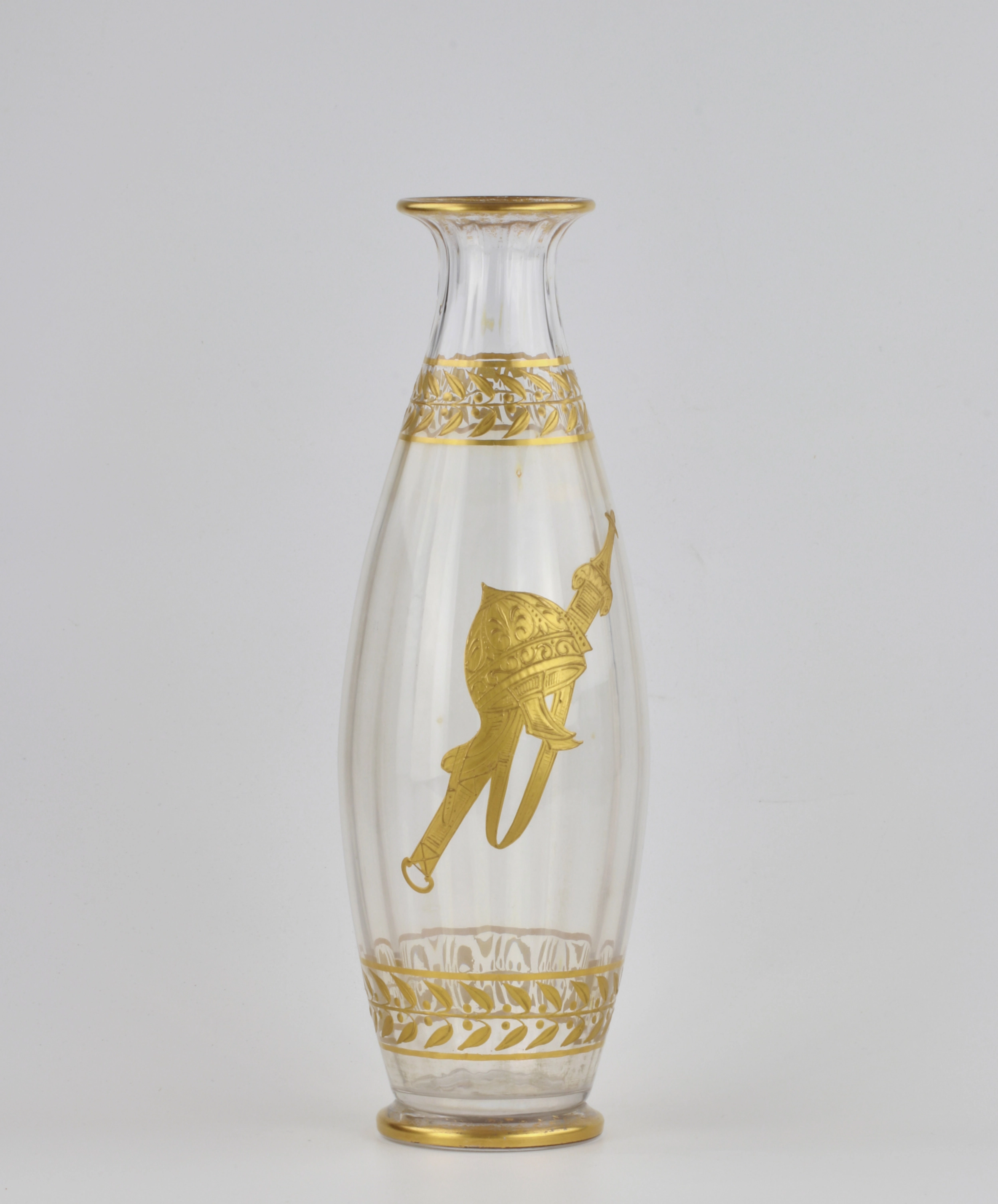 Vase en verre avec casque