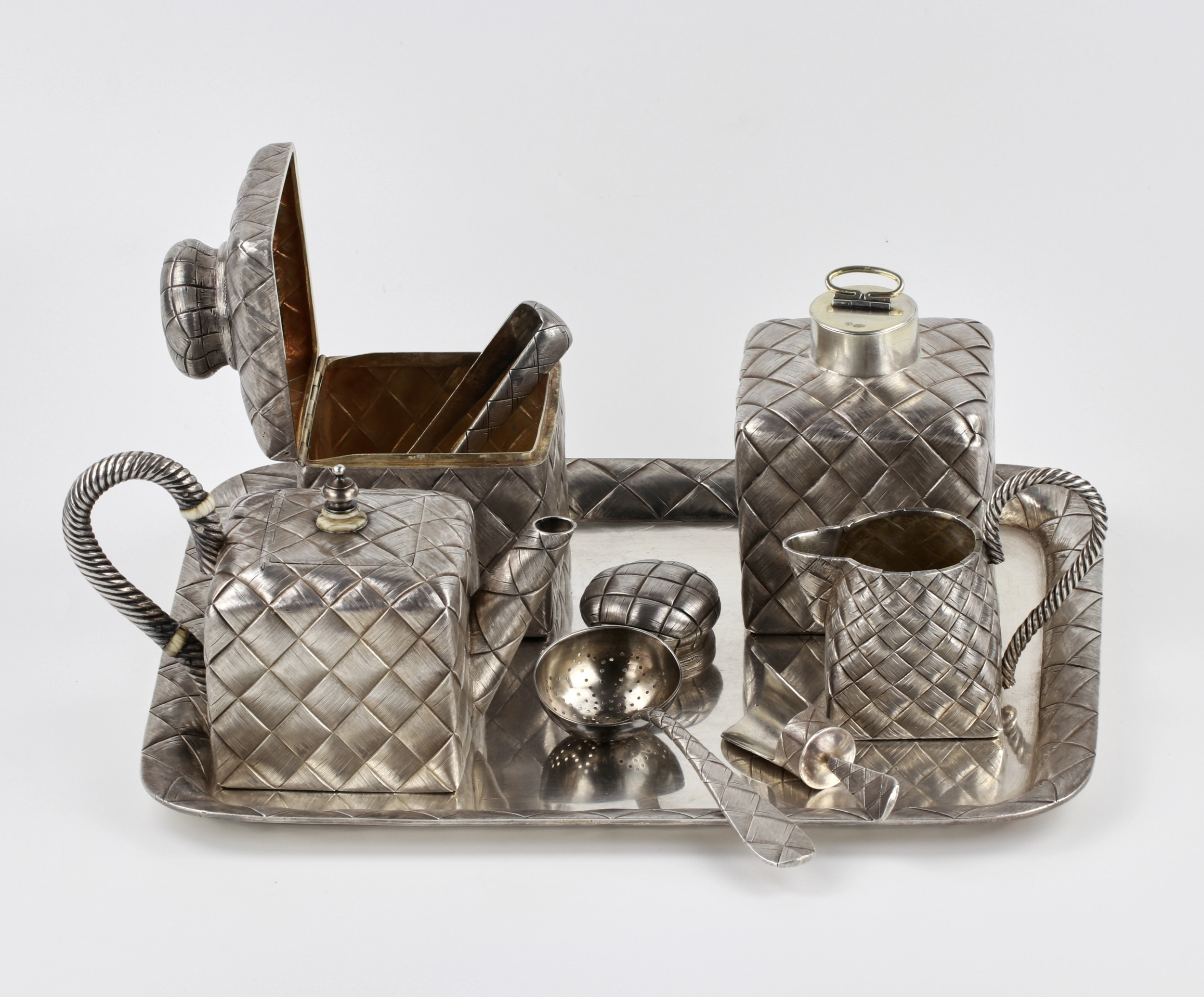 Tea set 