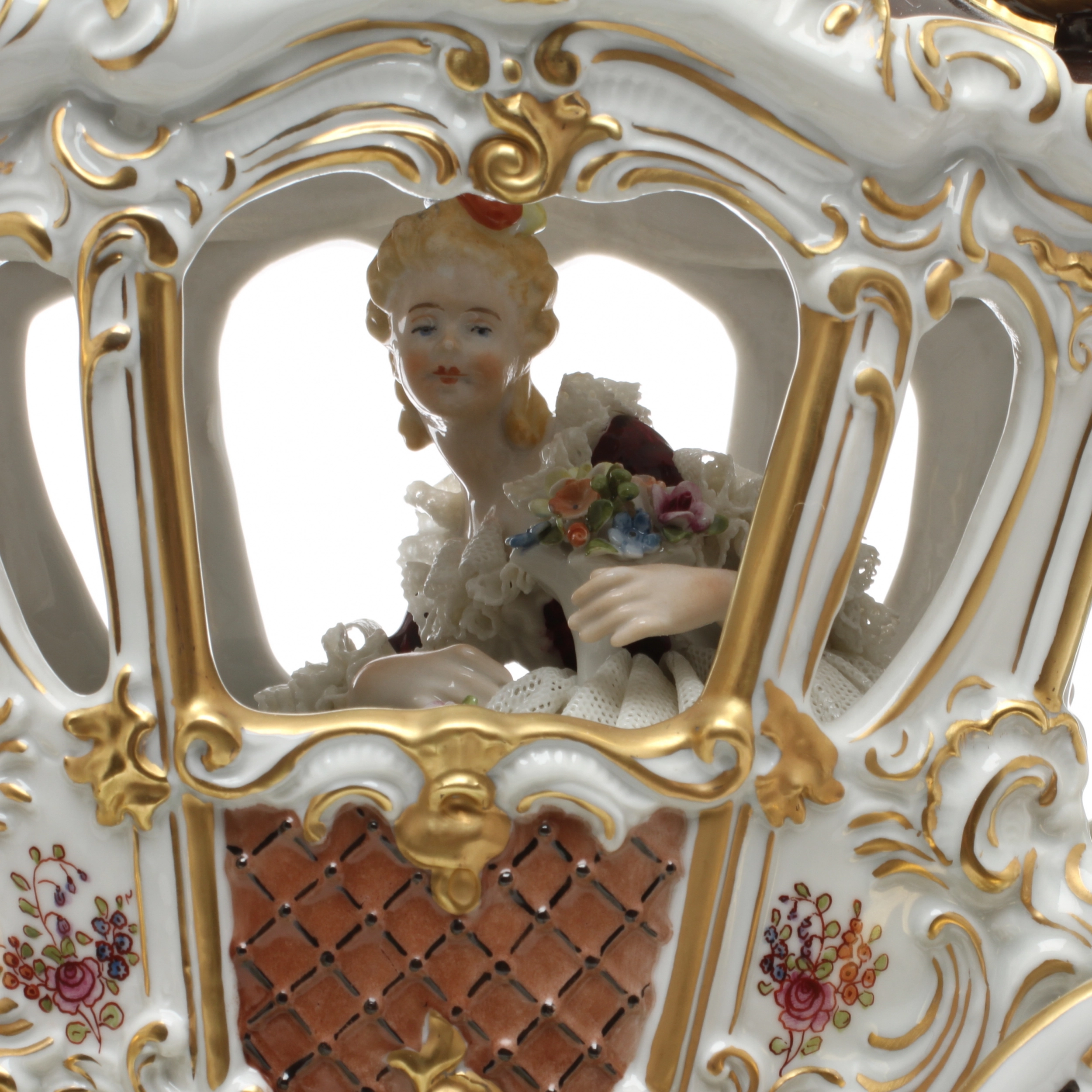 Composition en porcelaine Calèche.