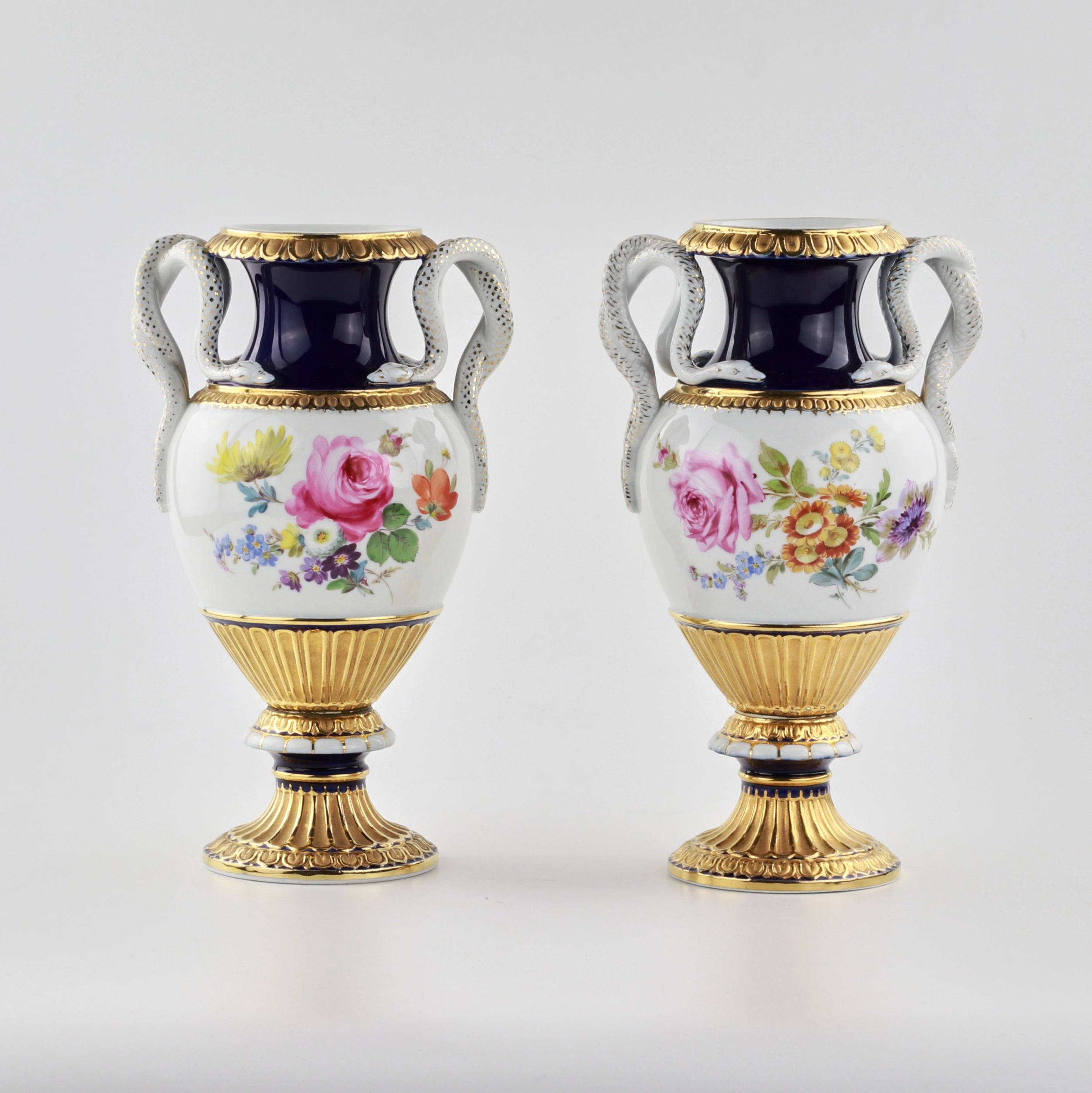 Paire de vases Meissen 1920 siècle. 