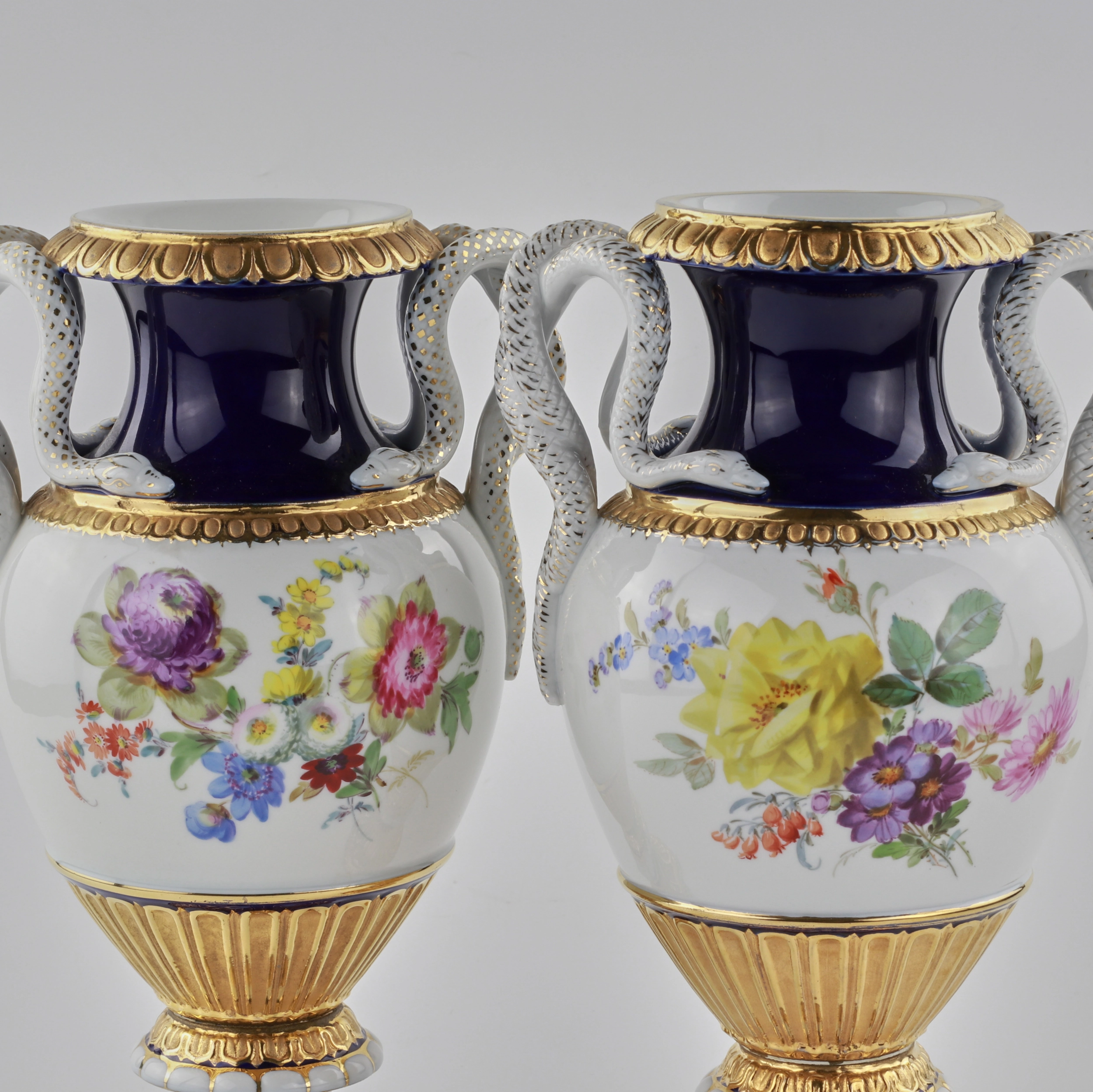 Paire de vases Meissen 1920 siècle. 