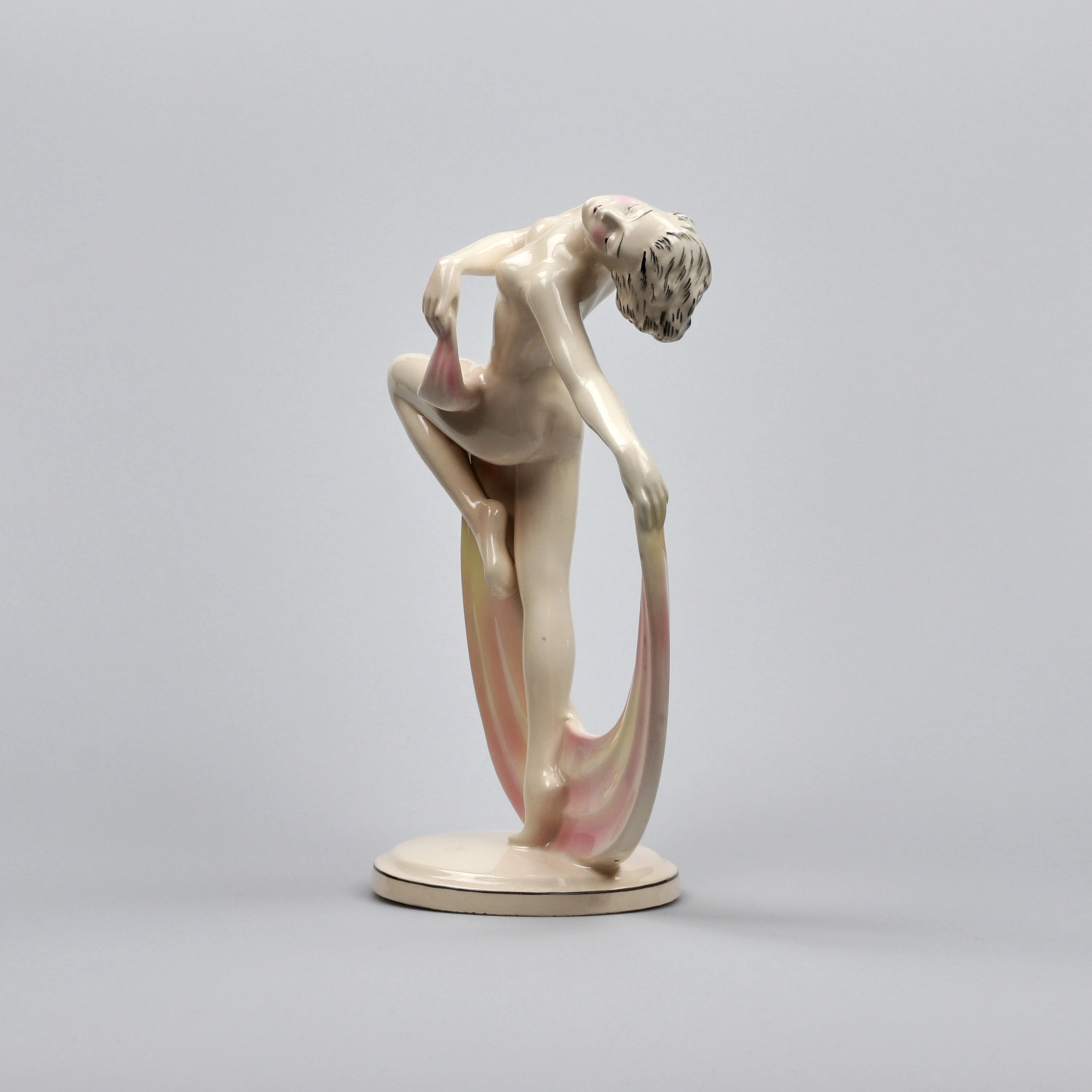 Figurine of a dancer in the Art Deco style.