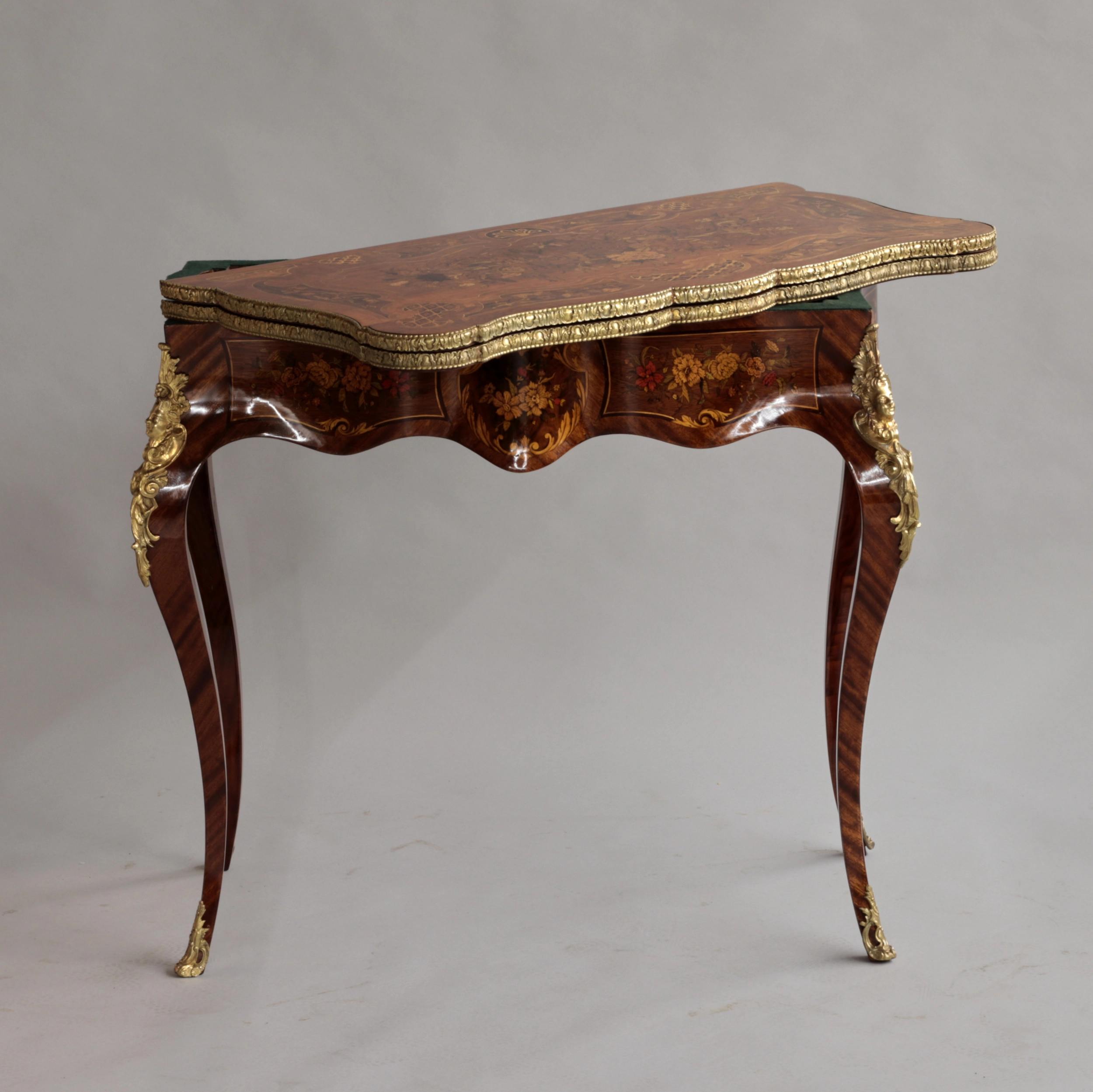 Card table in Napoleon III style