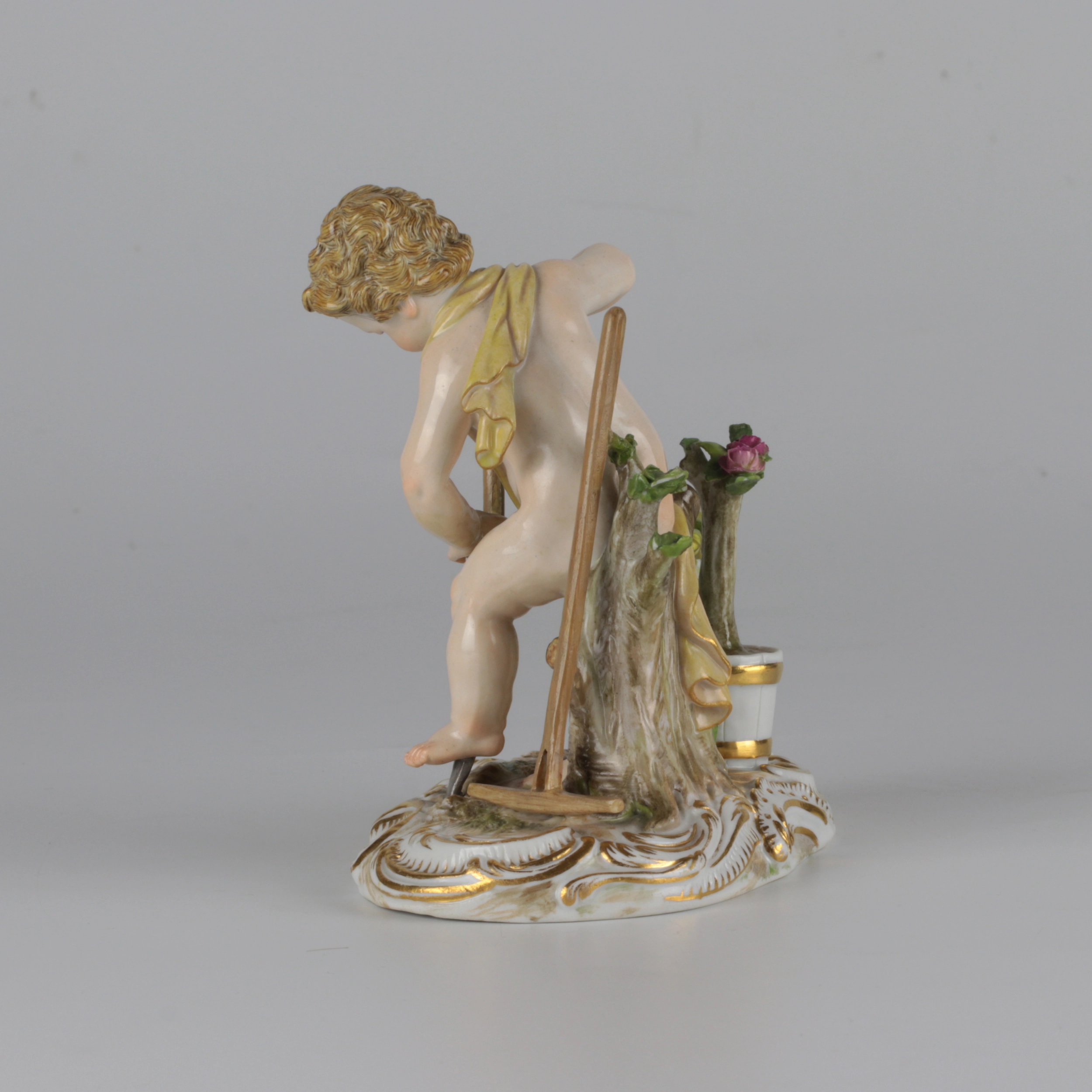 Фигурка садовника. Аллегория лета. Meissen. Рубеж 19-20 века.