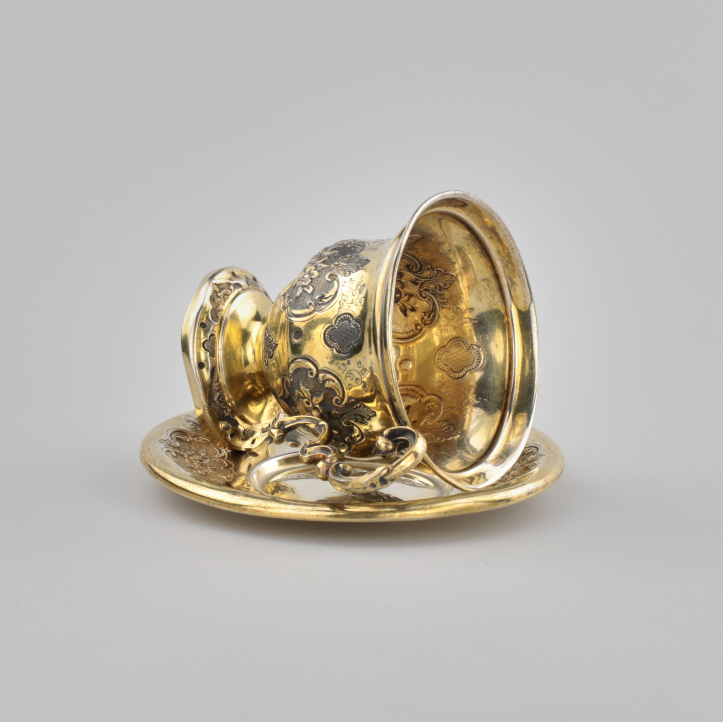 Silver tea pair.