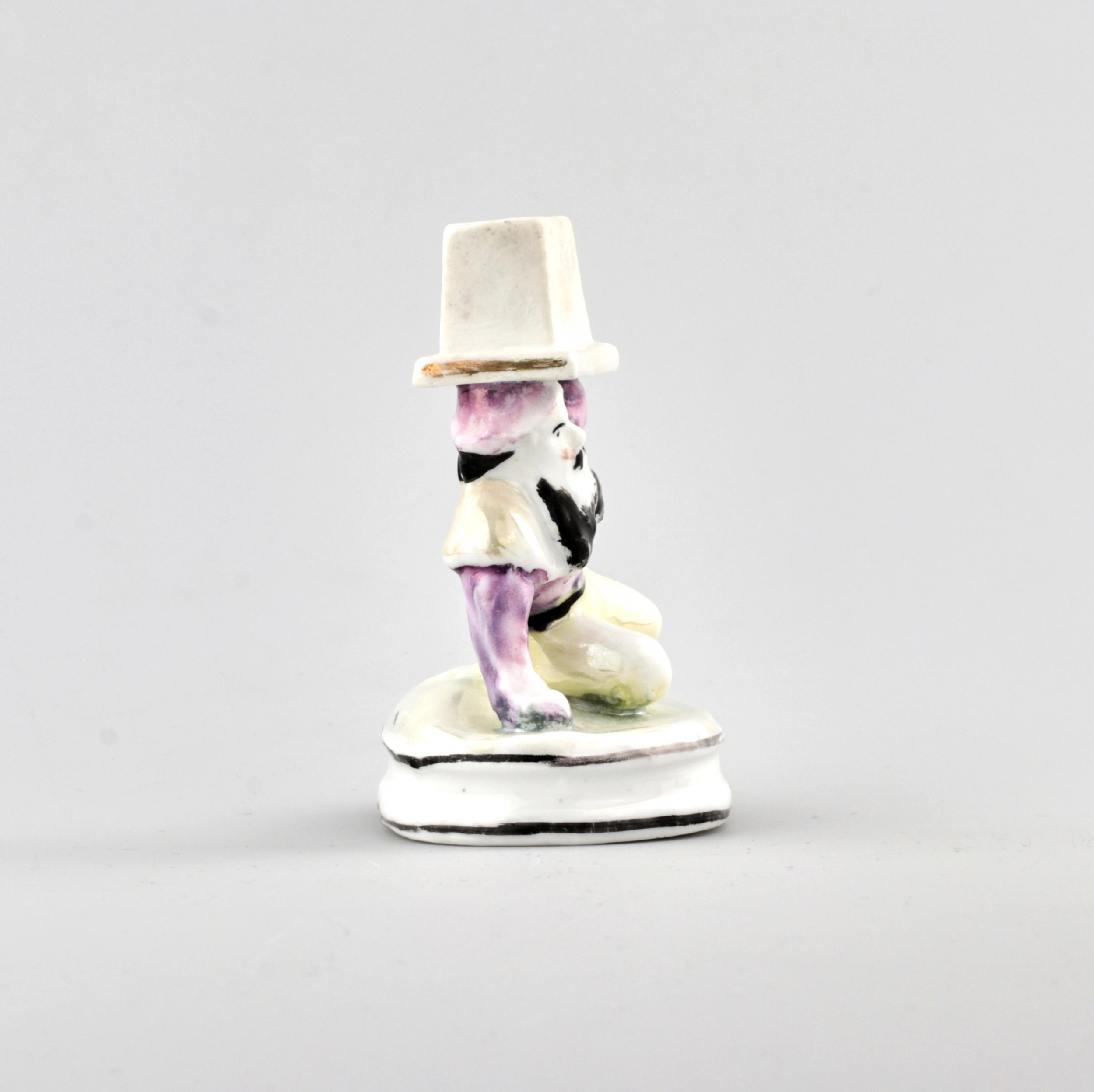 Matchbox Strongman. Kuznetsov in Riga Russia, M.S. Kuznetsov in Riga, 1864 - 1880