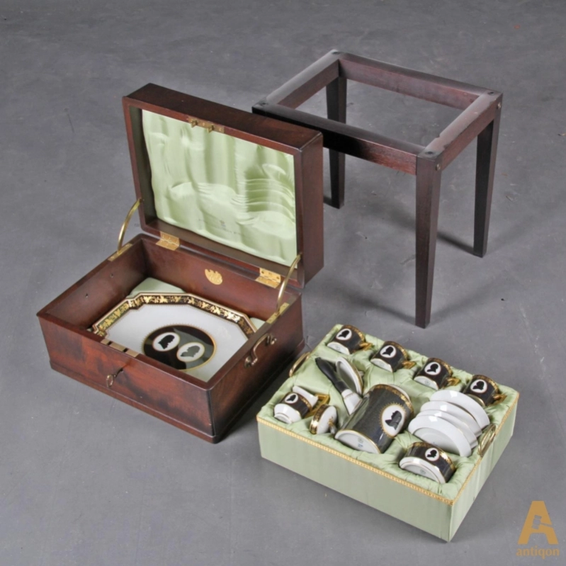 The Colonial Coffee Service. 
