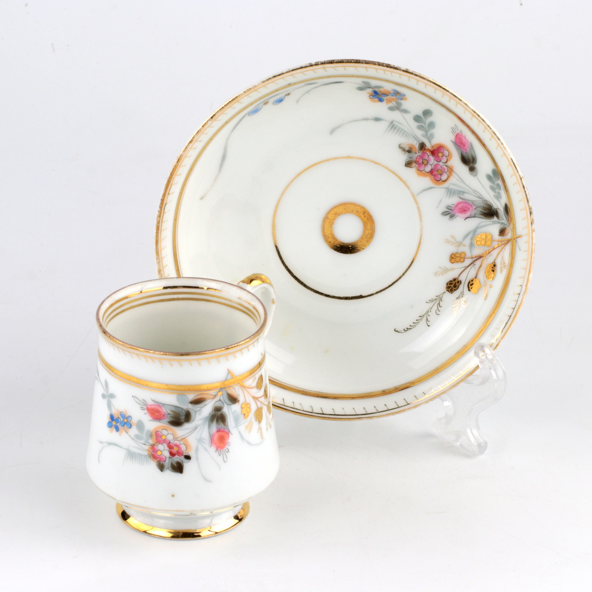 Tea pair from the Kuznetsov factory in Volkhov. 1880s.