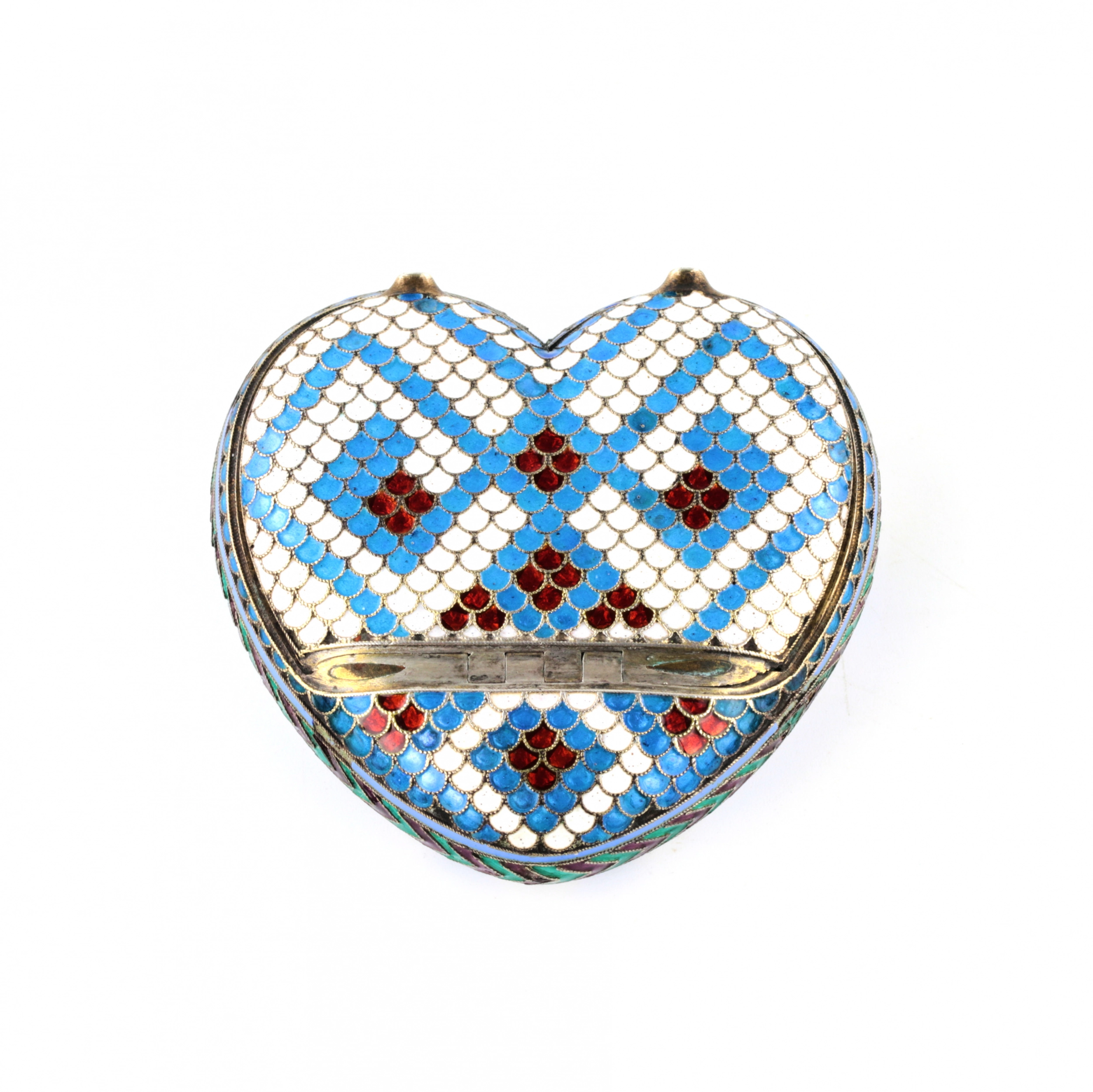 Tabatière en argent - coeur. Antip Ivanovitch Kouzmitchev. Fin du 19ème siècle. 
