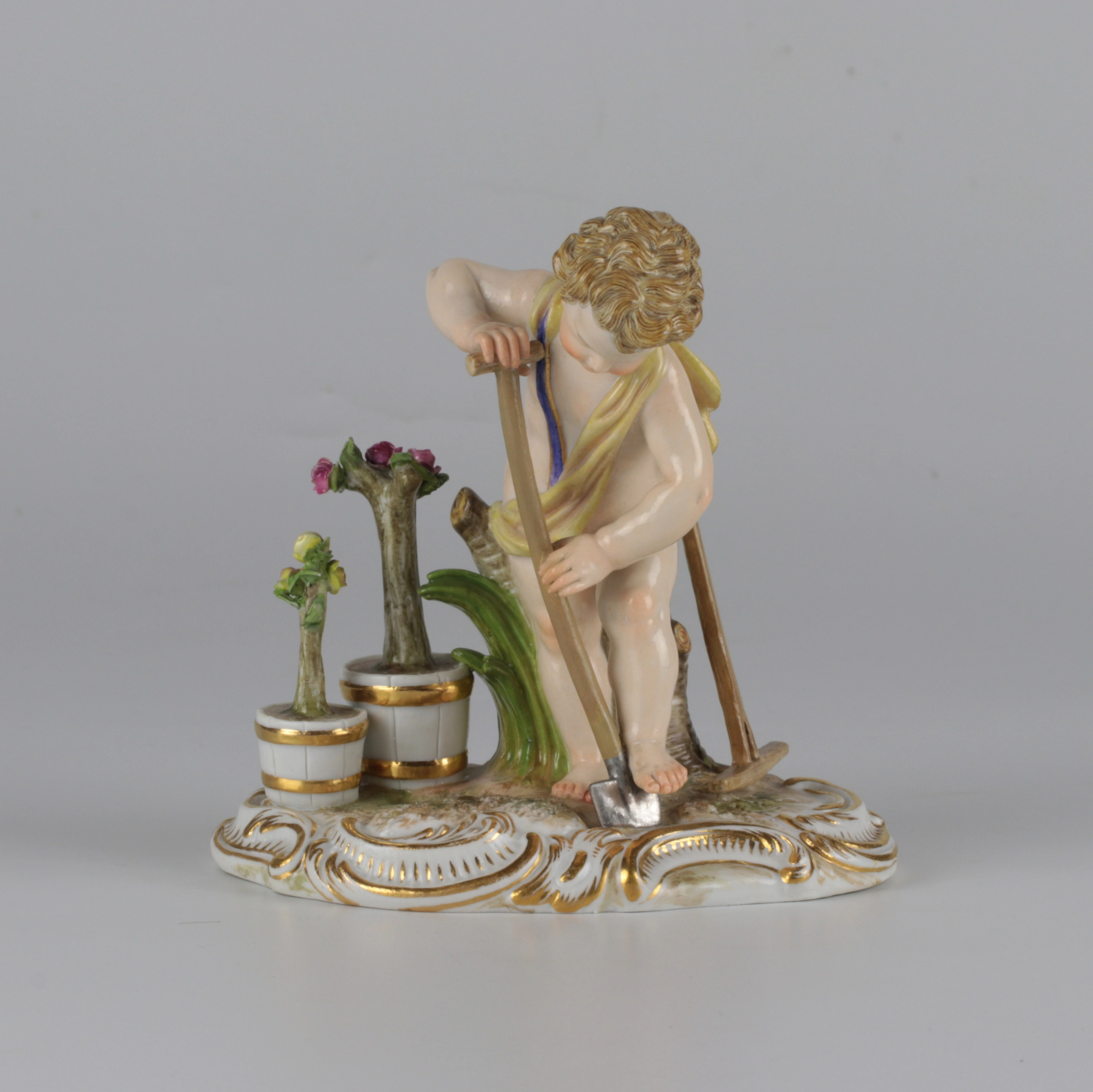 Фигурка садовника. Аллегория лета. Meissen. Рубеж 19-20 века.