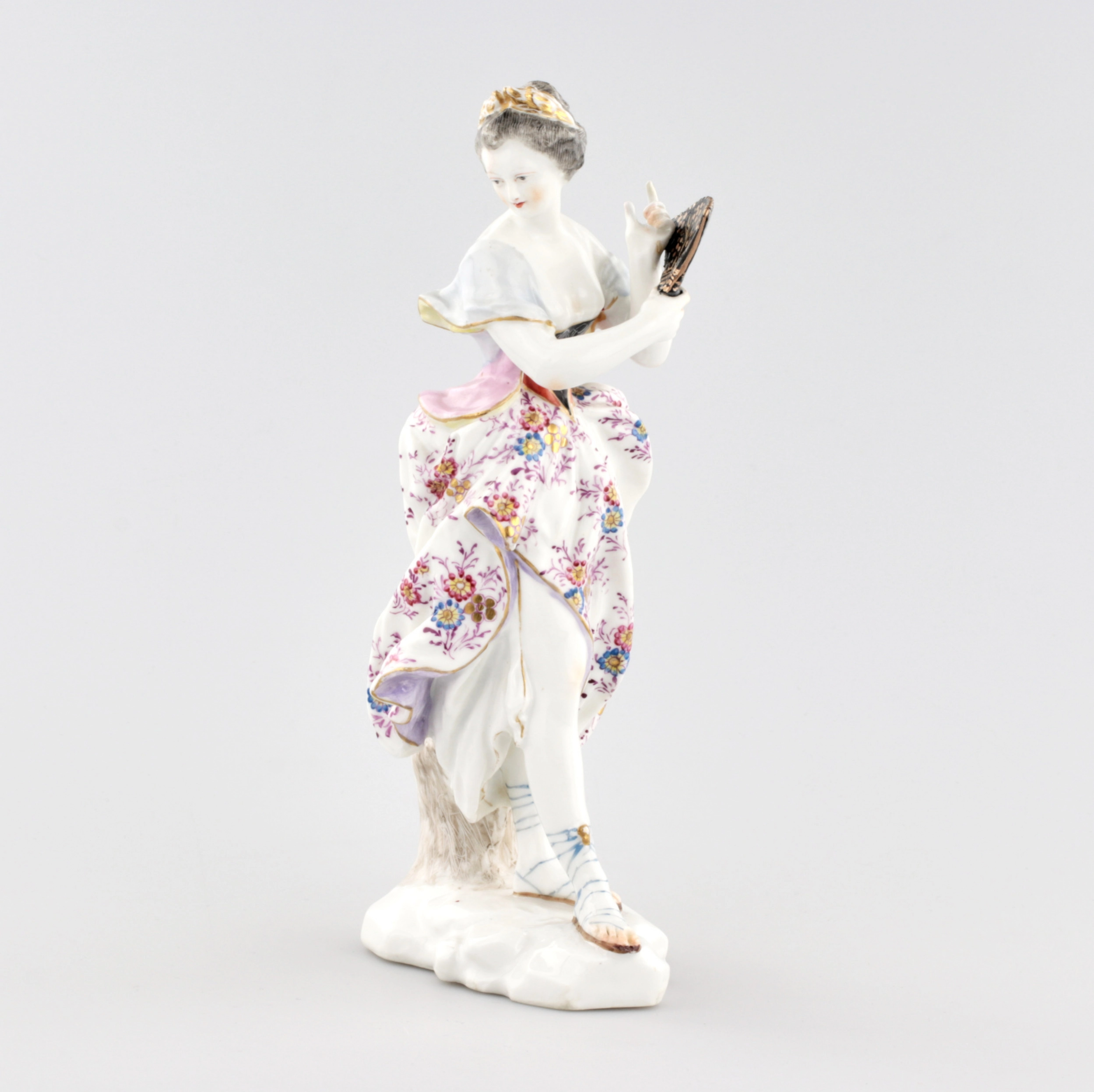 Porcelain figurine 