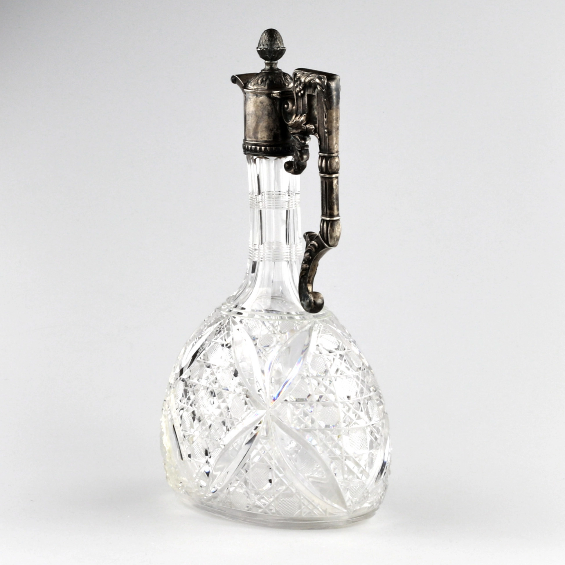 Carafe à liqueur russe, cristal en argent. Moscou 1907-1913 