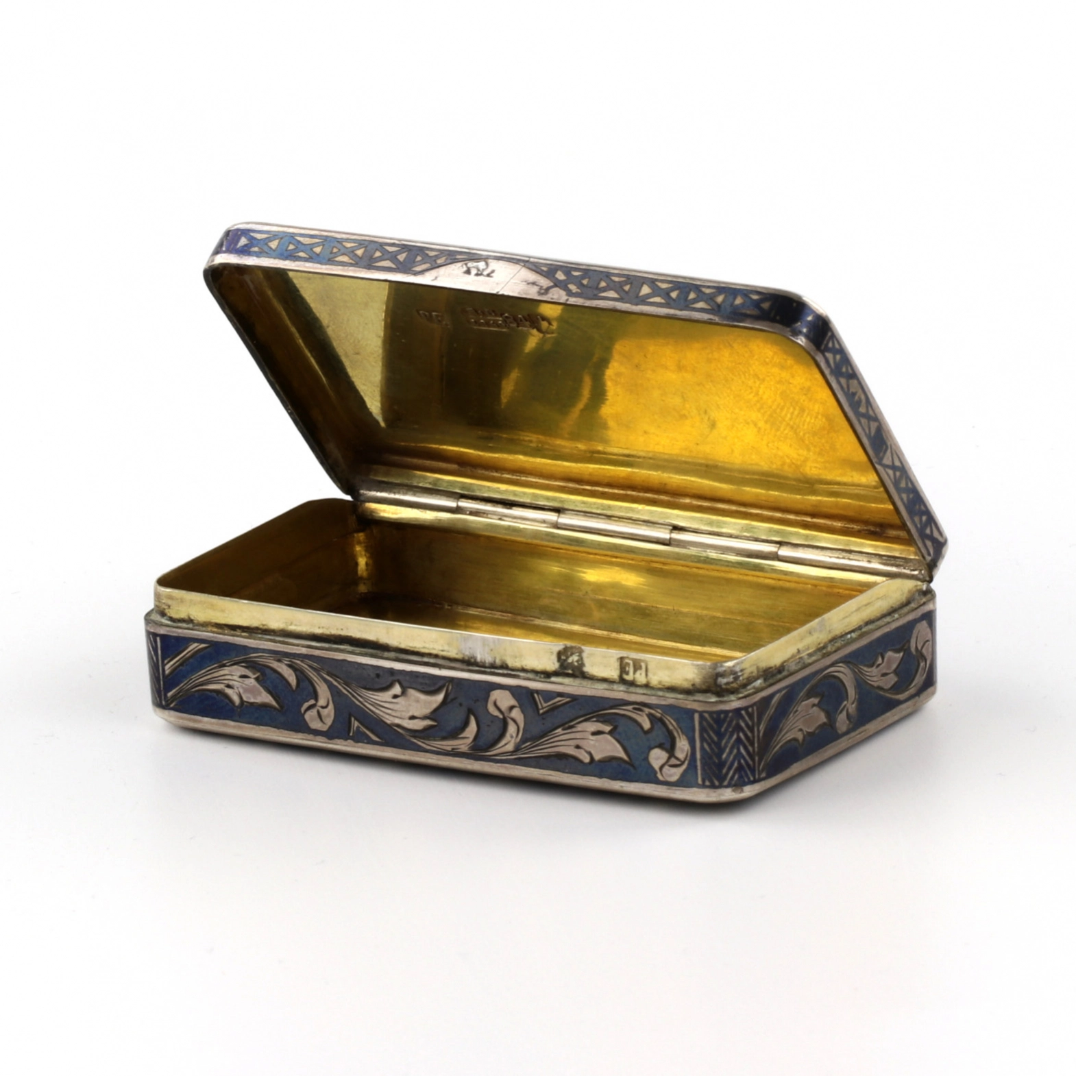 Tabatière en argent russe du 19ème siècle. 