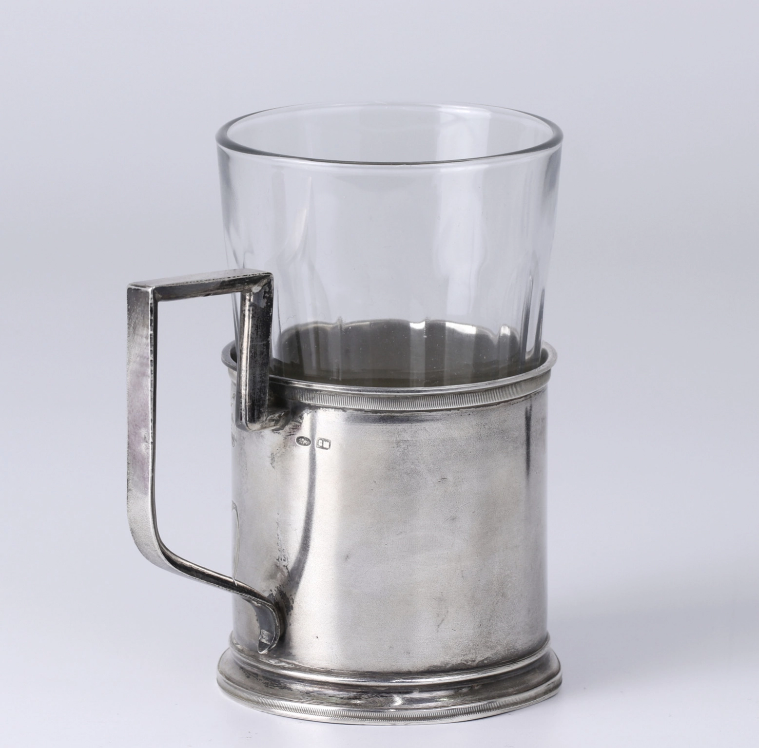 Porte-verre en argent Russe.