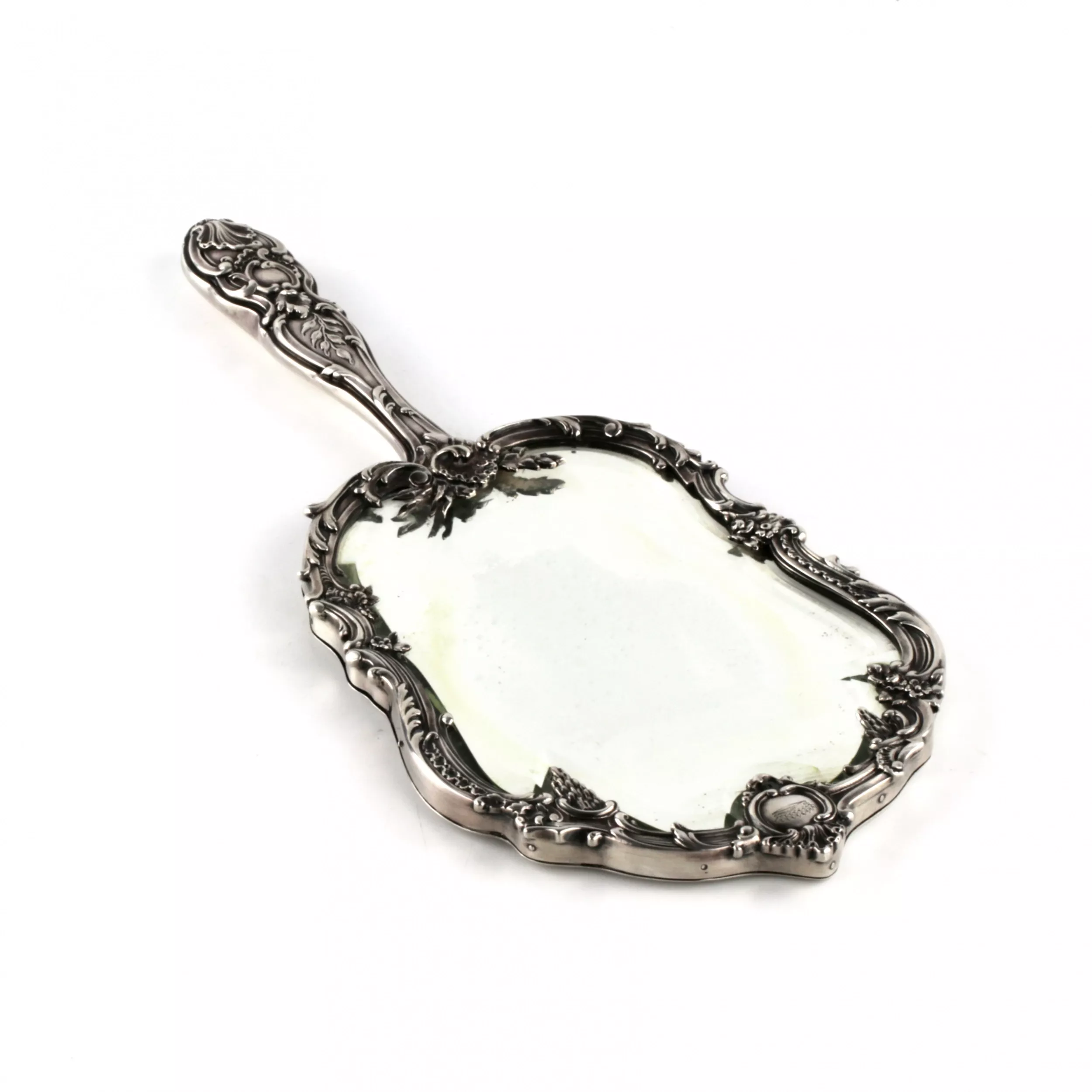 Miroir à main en argent de style Louis XV. 