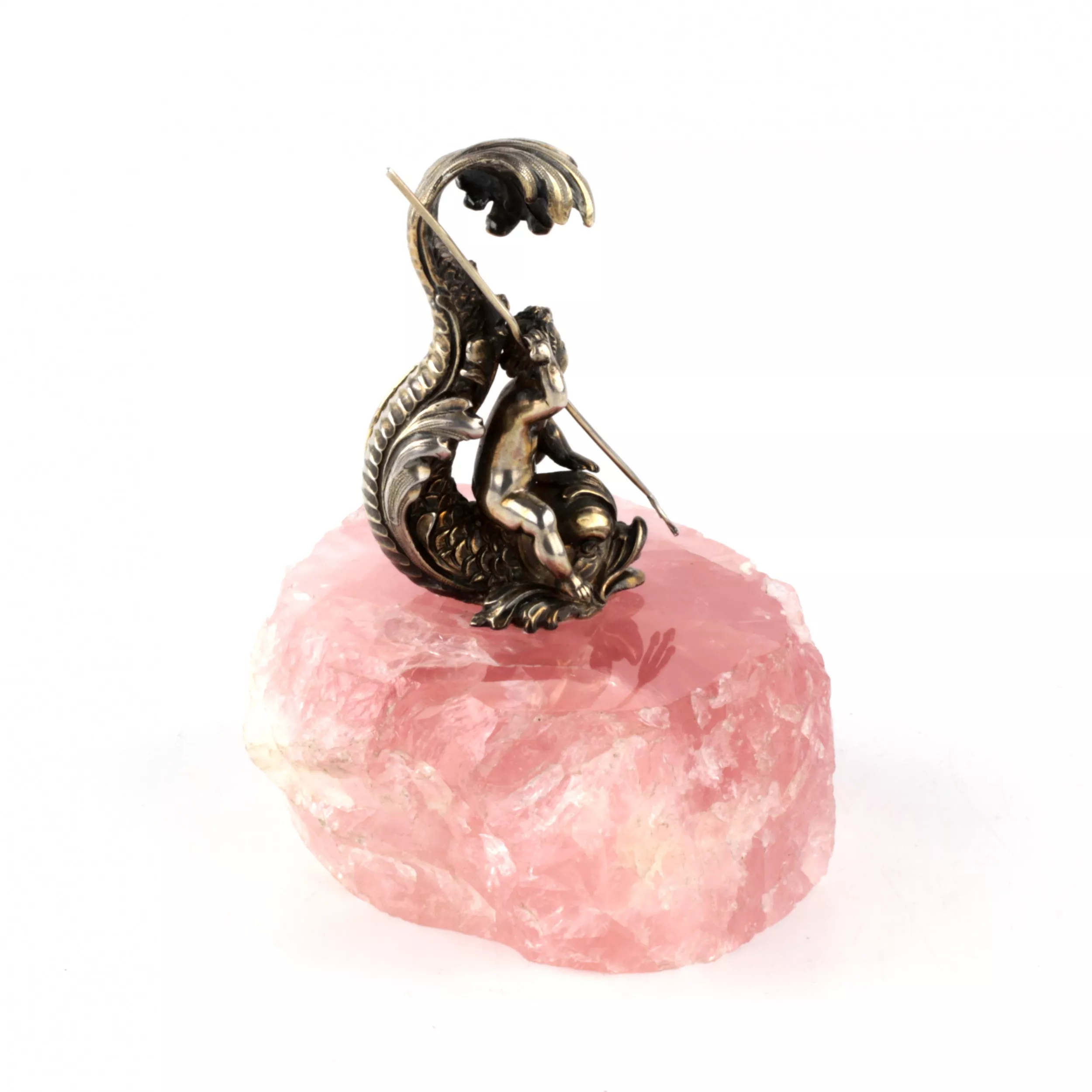 Miniature en argent sur quartz. Bebe - triton à la chasse. 