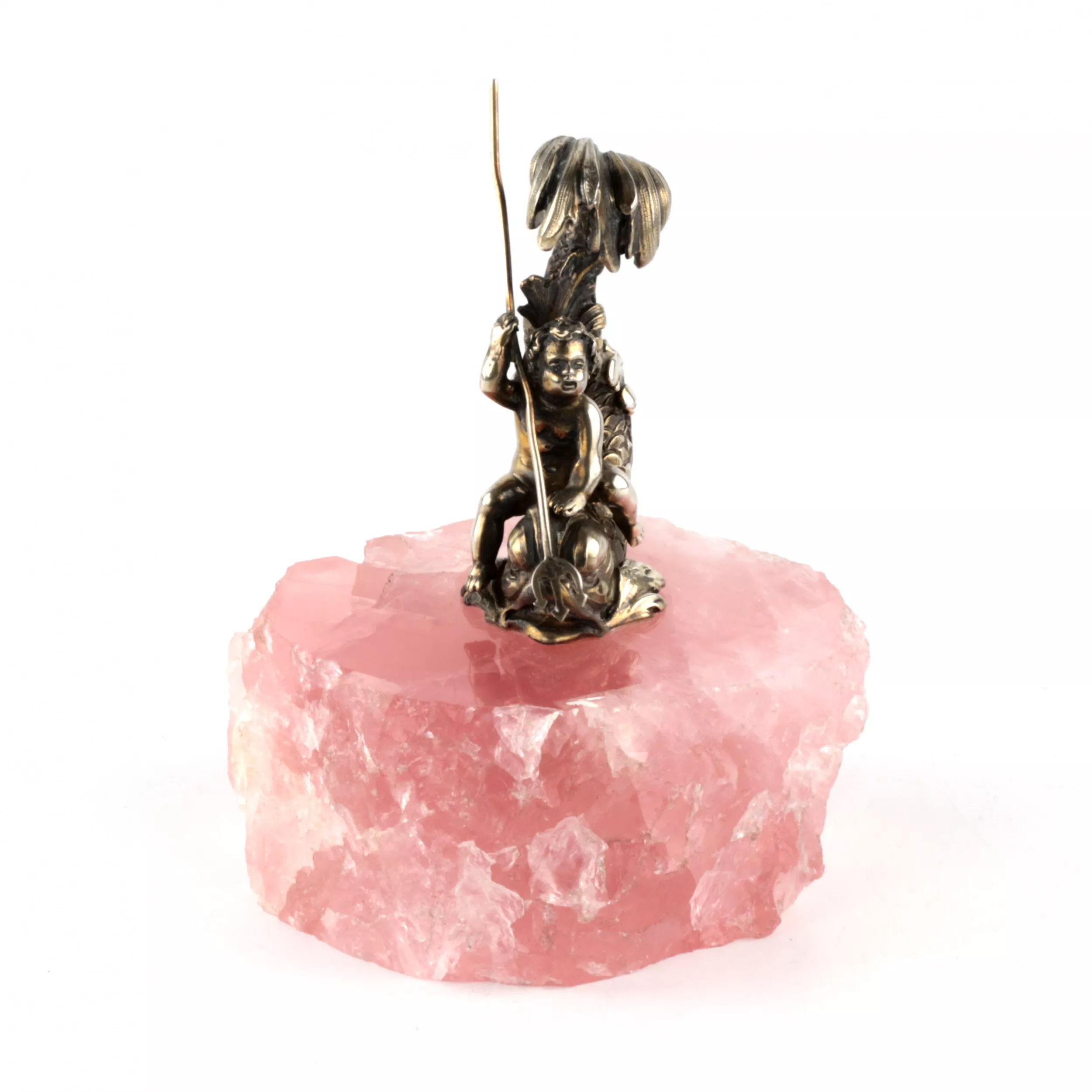 Miniature en argent sur quartz. Bebe - triton à la chasse. 