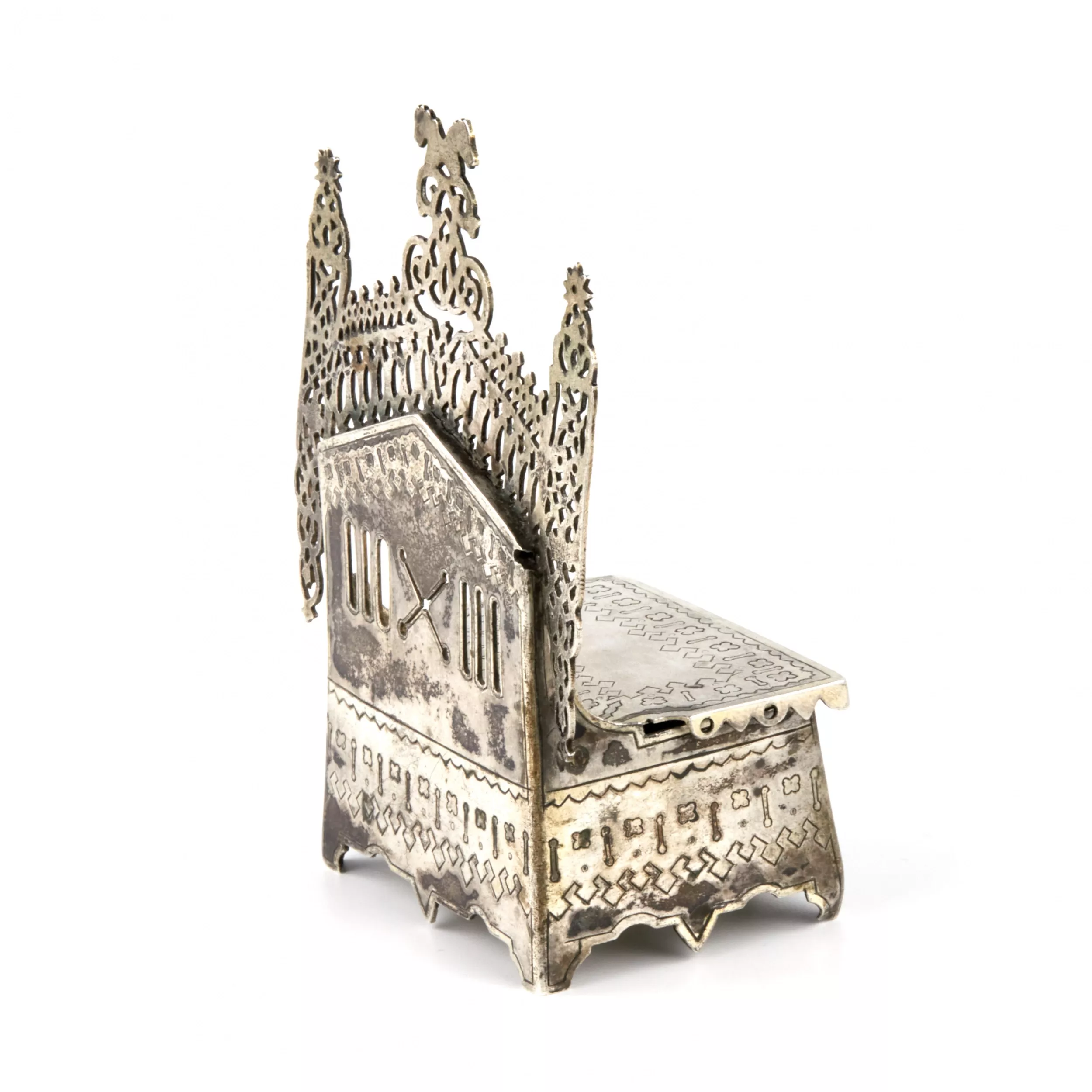 Silver salt shaker throne in the Russian style. Mukhin A.A. Moscow 1875. 