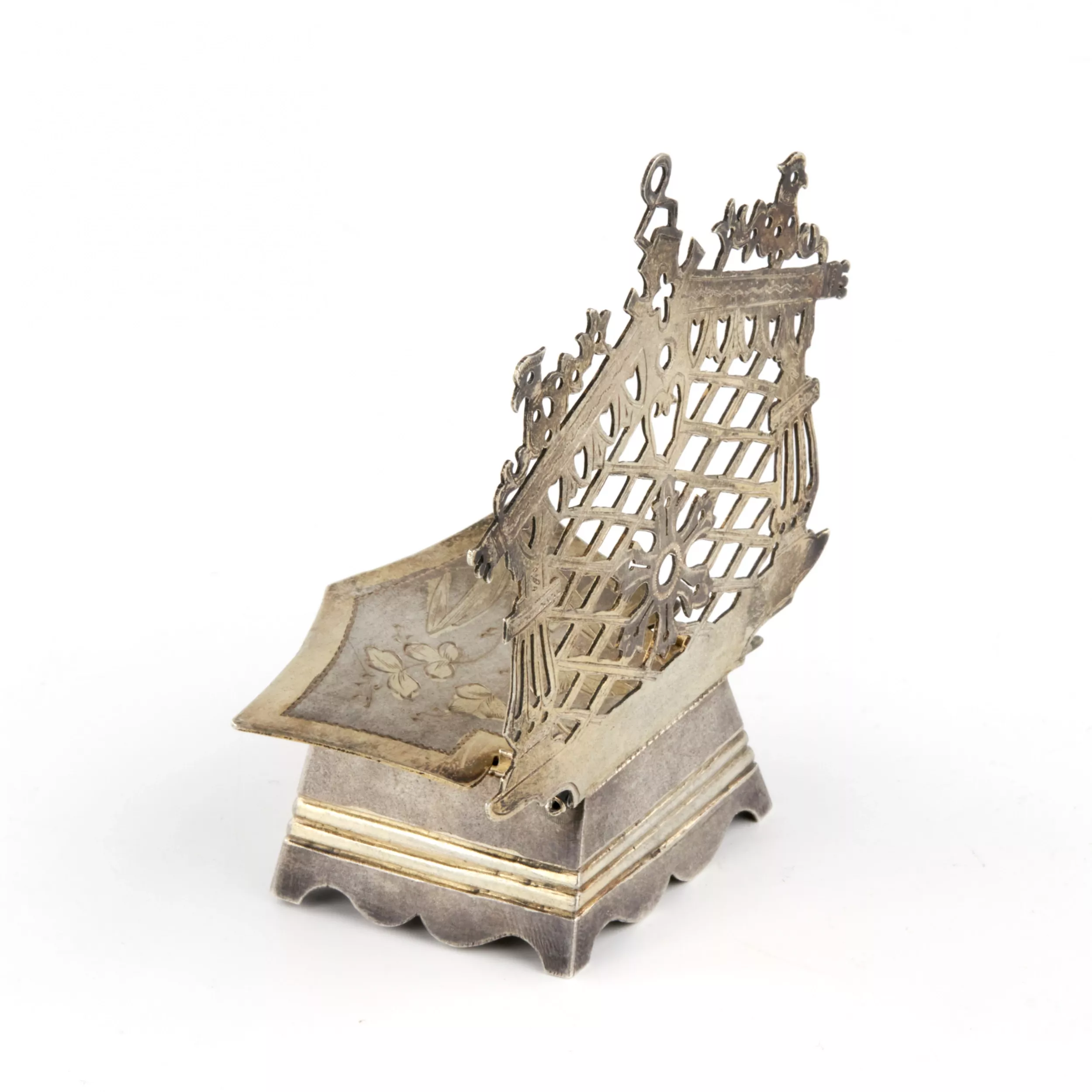 Silver salt shaker throne in the Russian style. Kostroma. 1899 - 1908. 