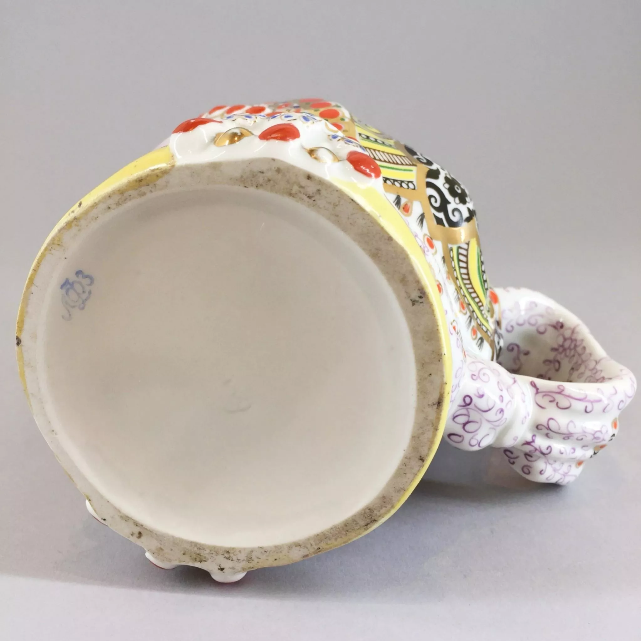 Tasse Lait. LFZ. Daprès le modèle de N. Danko. 