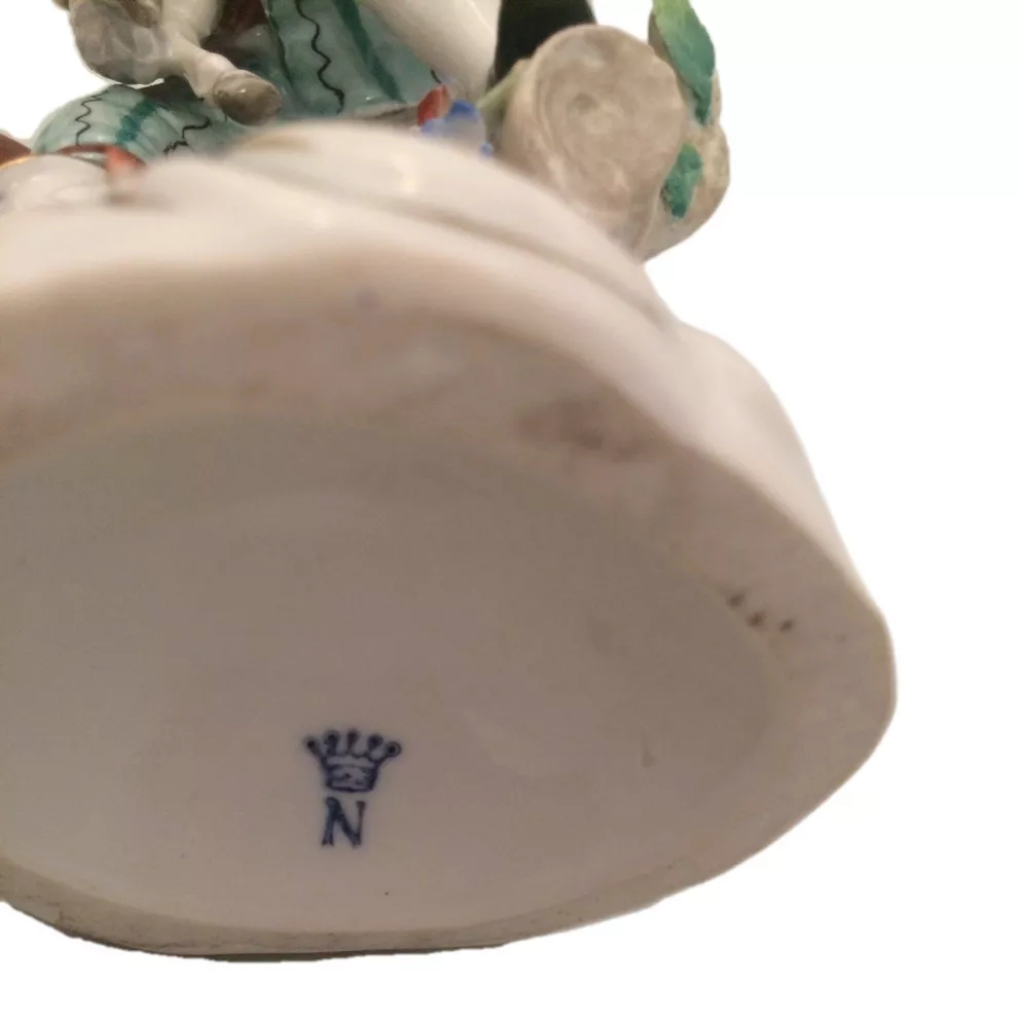 Porcelain figurine Sheep shearing. 