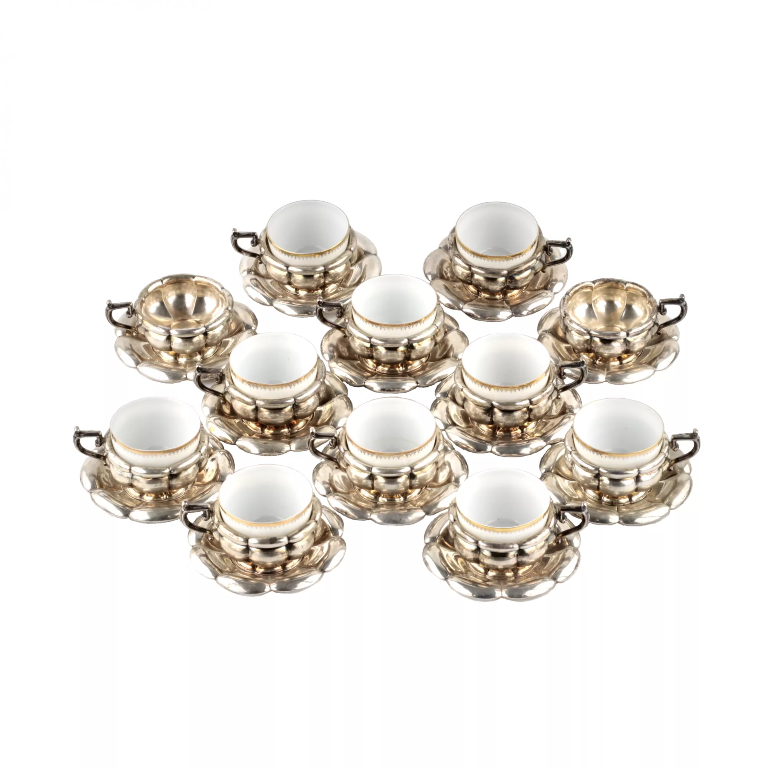 Service à cafe en porcelaine en argent. Annees 1920 