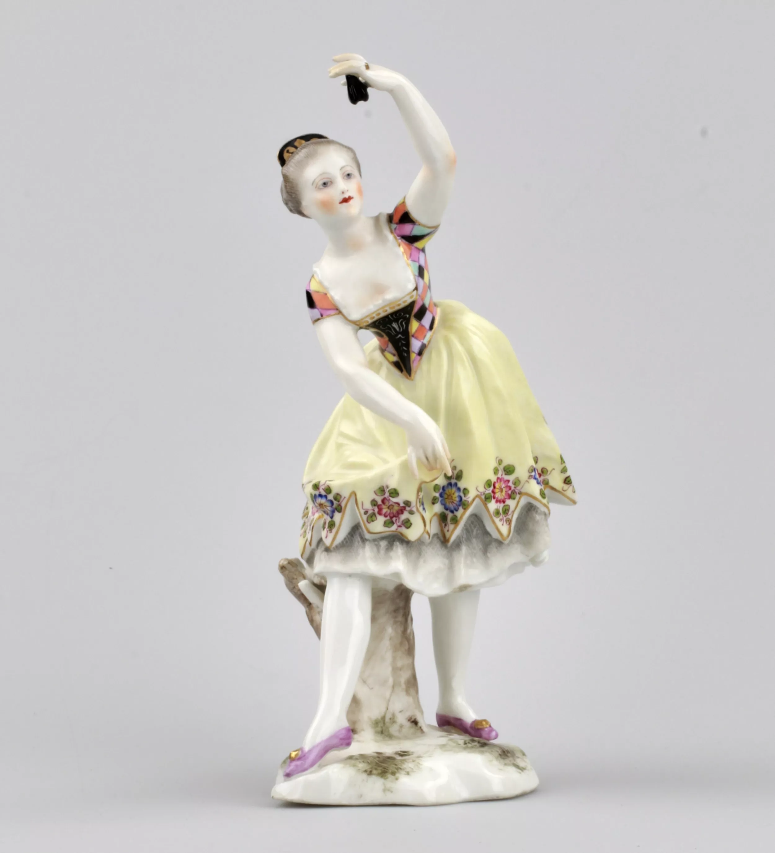 Porcelain figurine Dancer with castanets. 