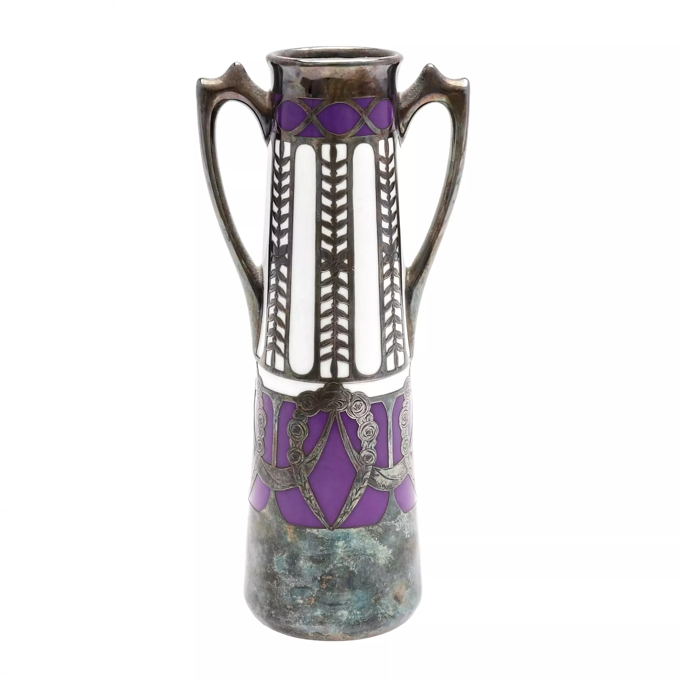 Vase en verre en argent. 