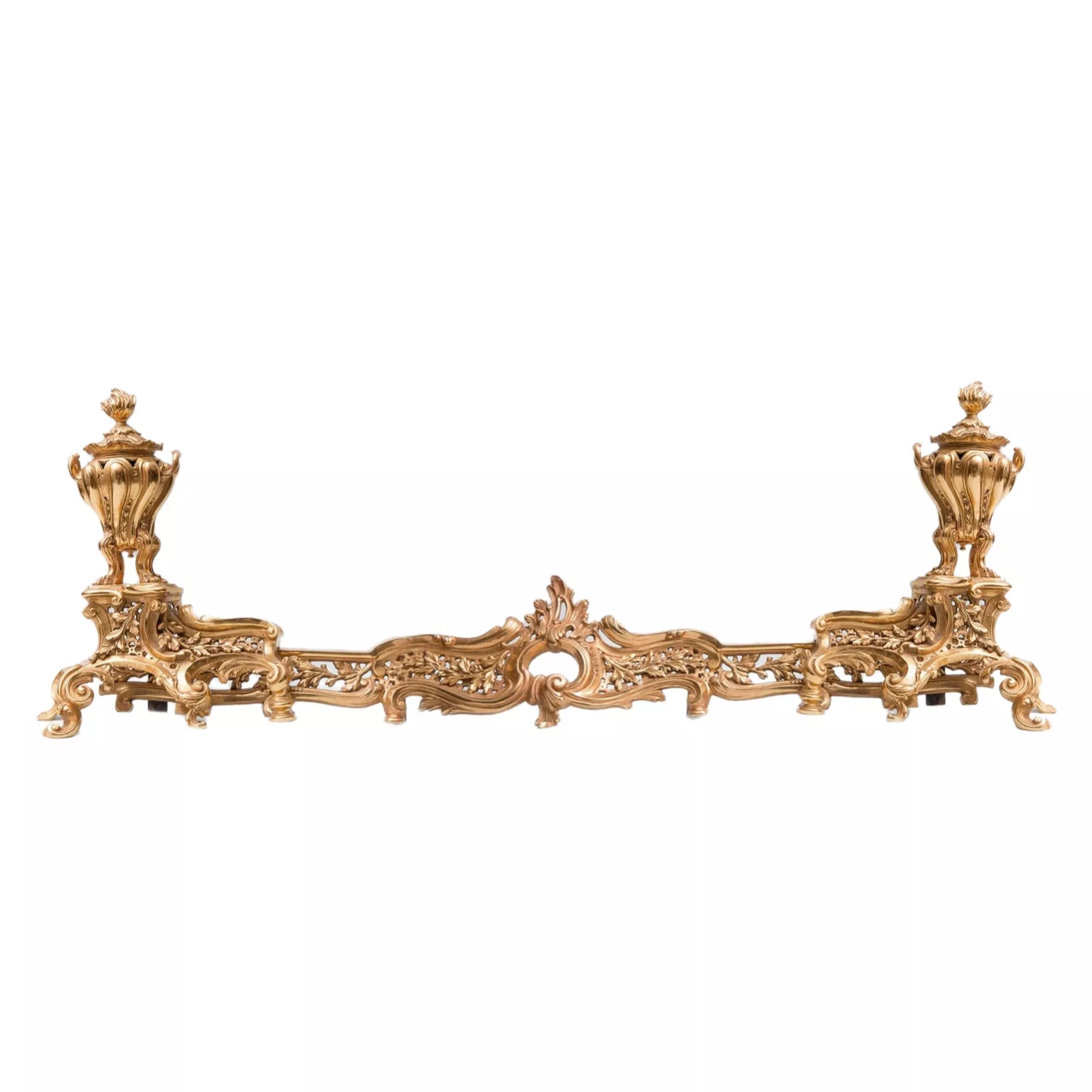 GARDE-FOYER EN BRONZE DORÉ DE STYLE NÉO-ROCAILLE. FRANCE, FIN DU XIXE SIÈCLE