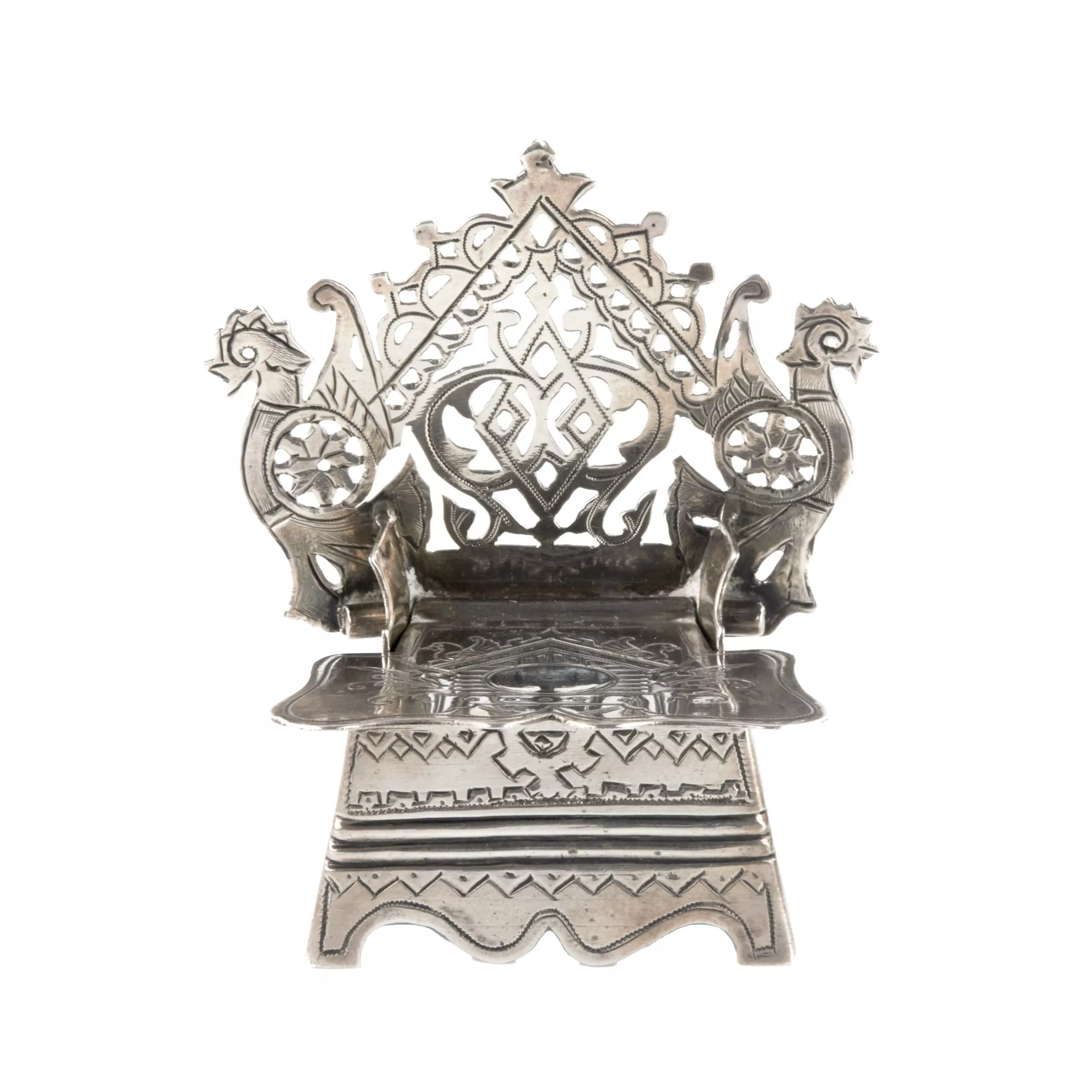Russian silver salt shaker throne. 