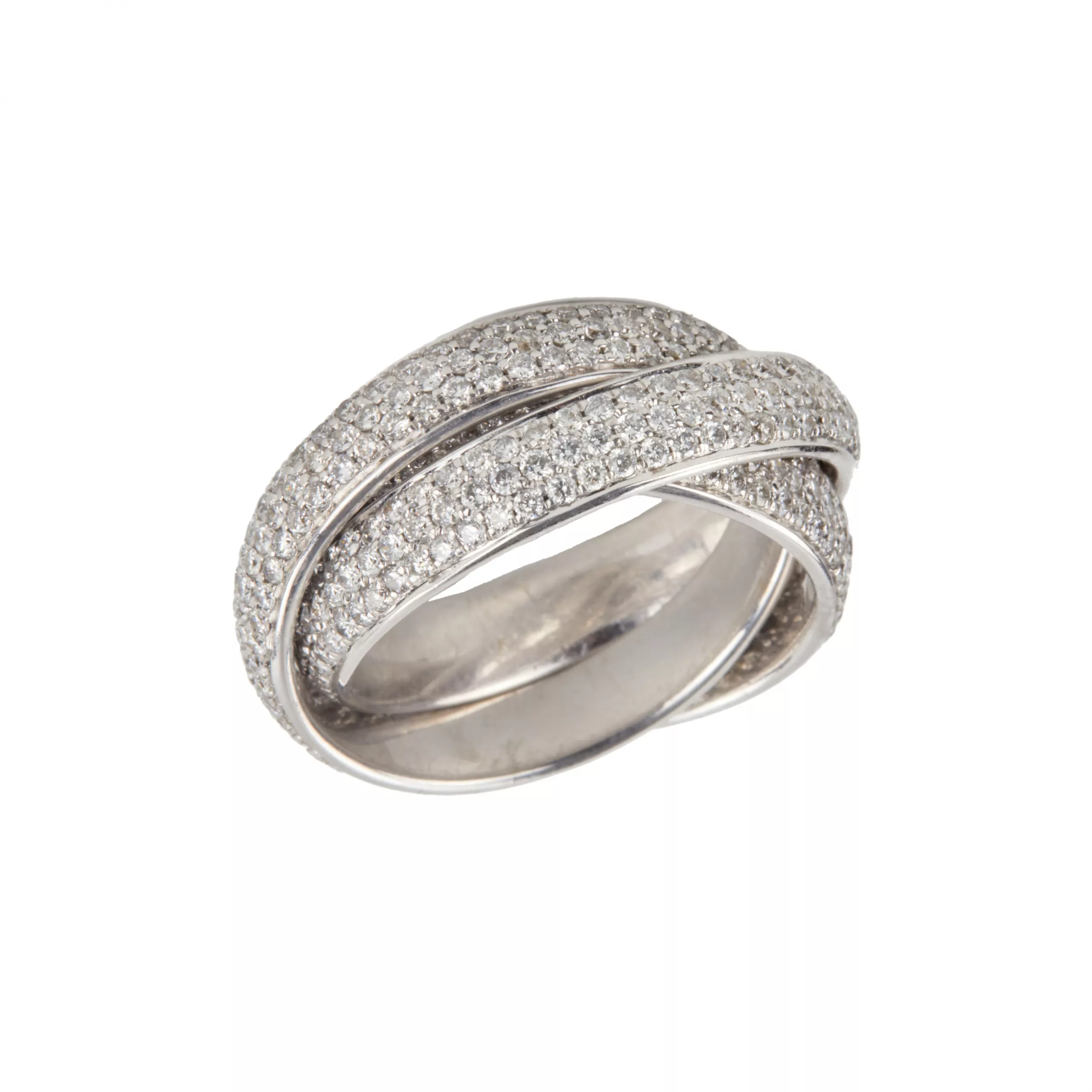 Bague en or blanc 18 carats avec diamants. 