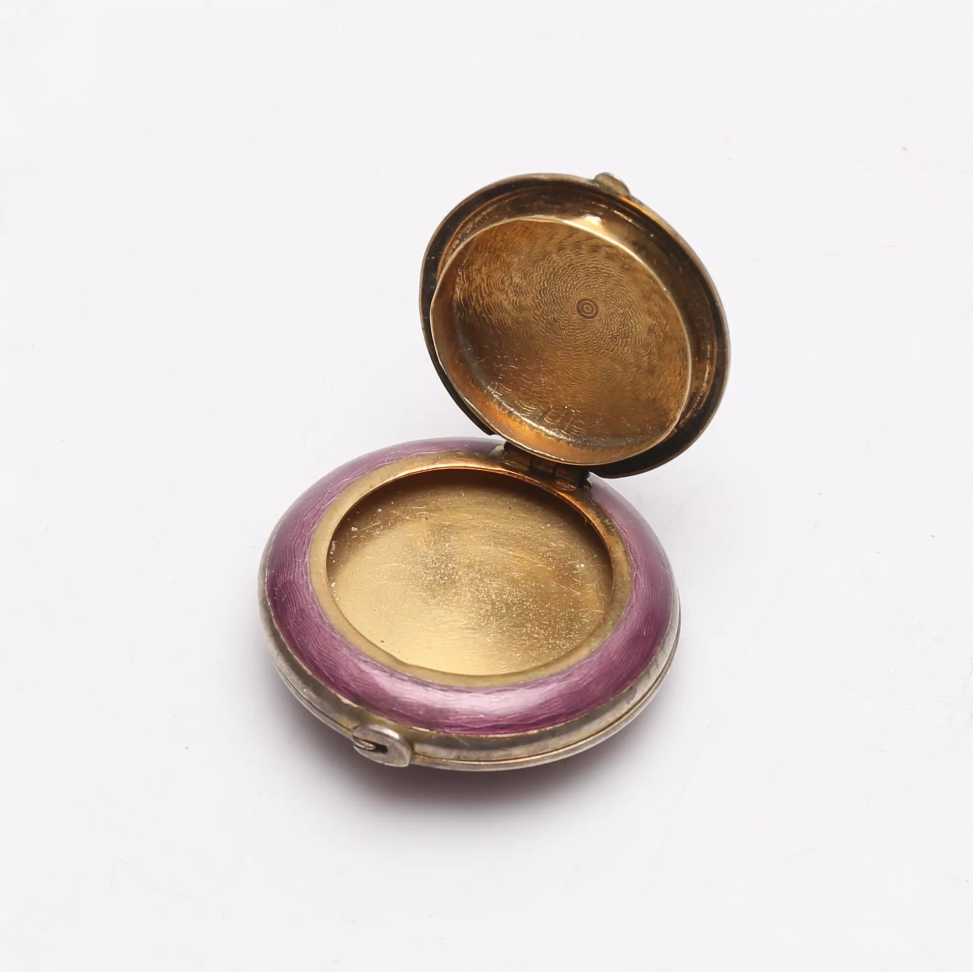 SILVER BEAUTY-PATCH BOX PENDANT WITH GUILLOCHÉ ENAMEL AND MIRROR