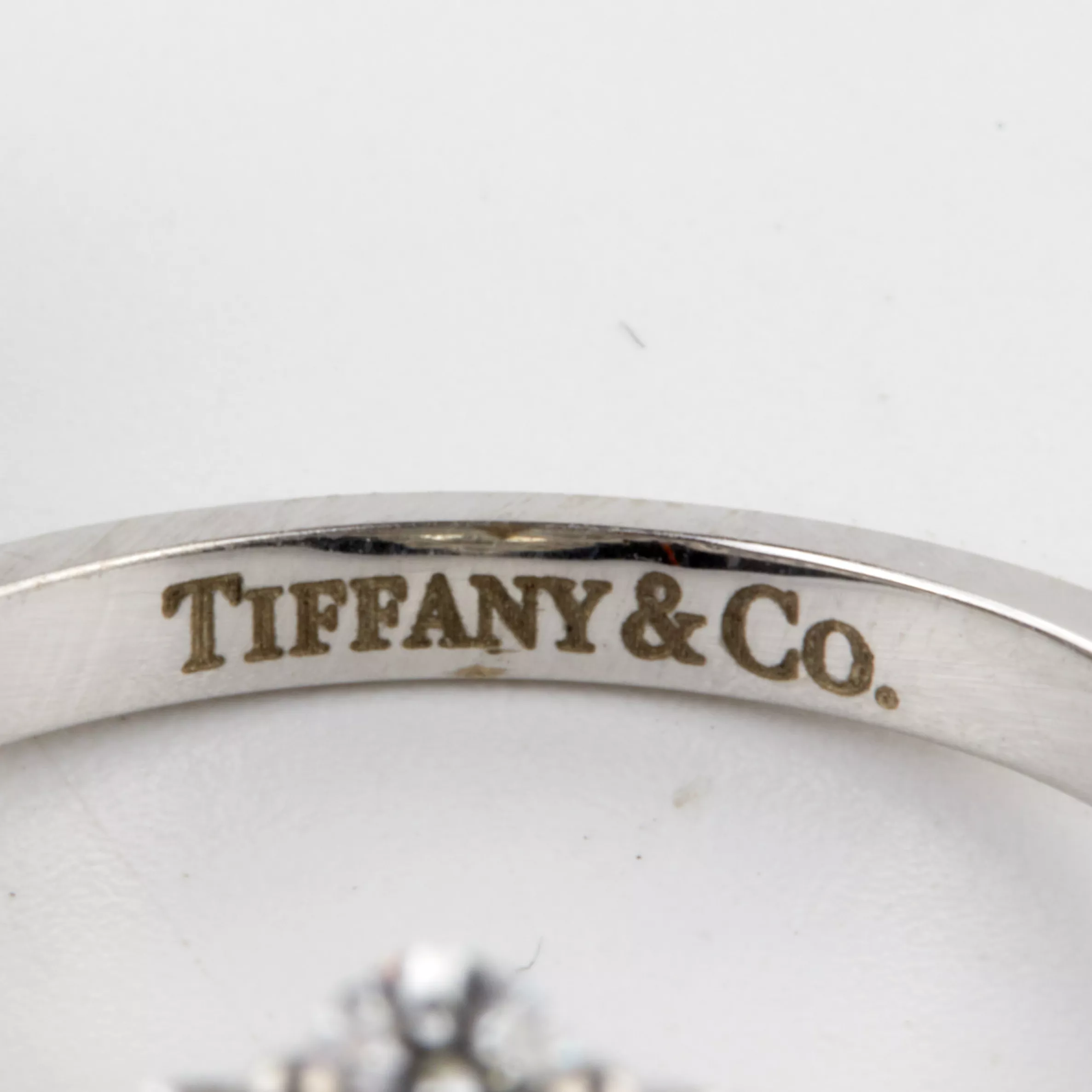 Engagement gold ring with diamonds 2.7 ct 