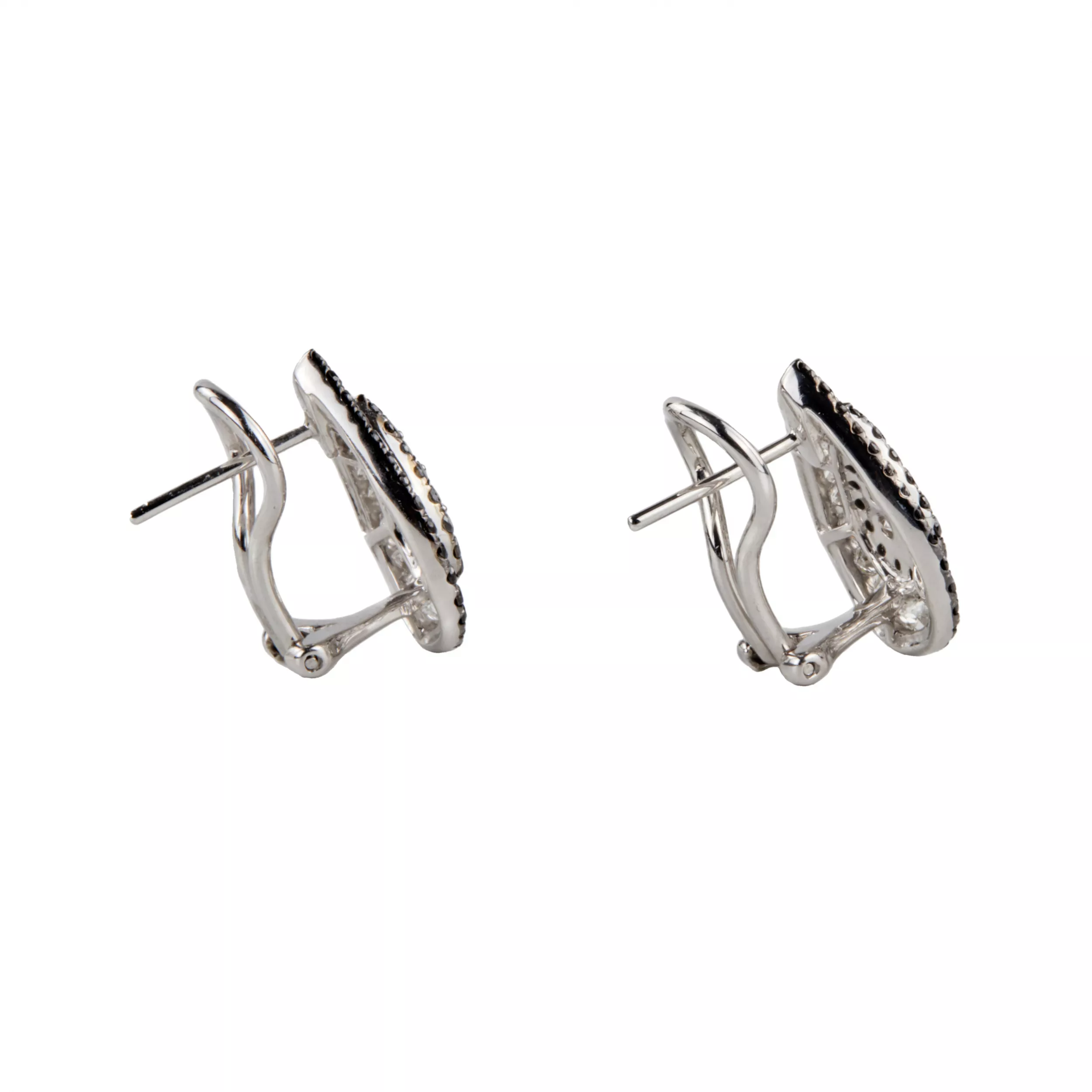 Boucles d`oreilles Giorgio Visconti en or avec diamants. 