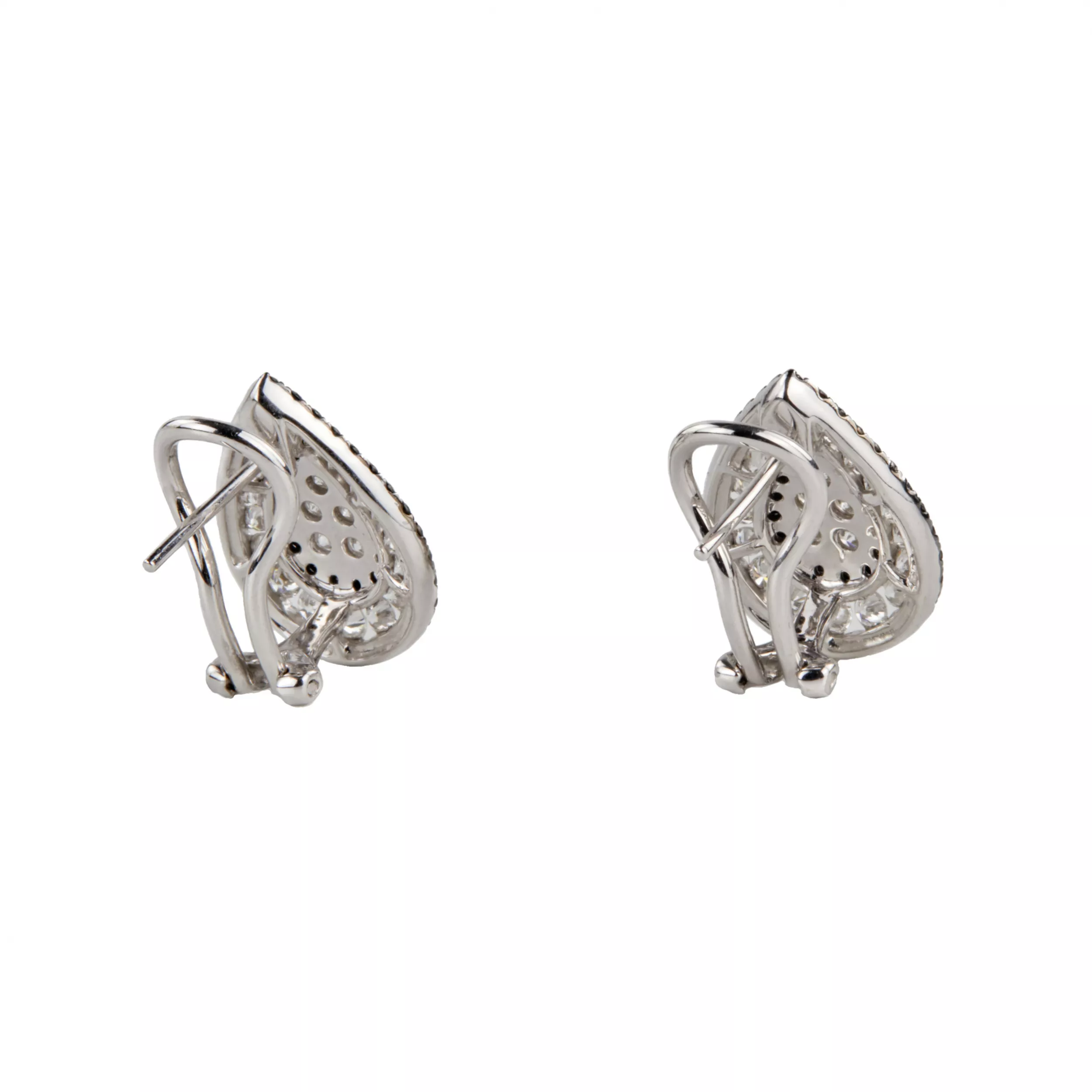 Boucles d`oreilles Giorgio Visconti en or avec diamants. 