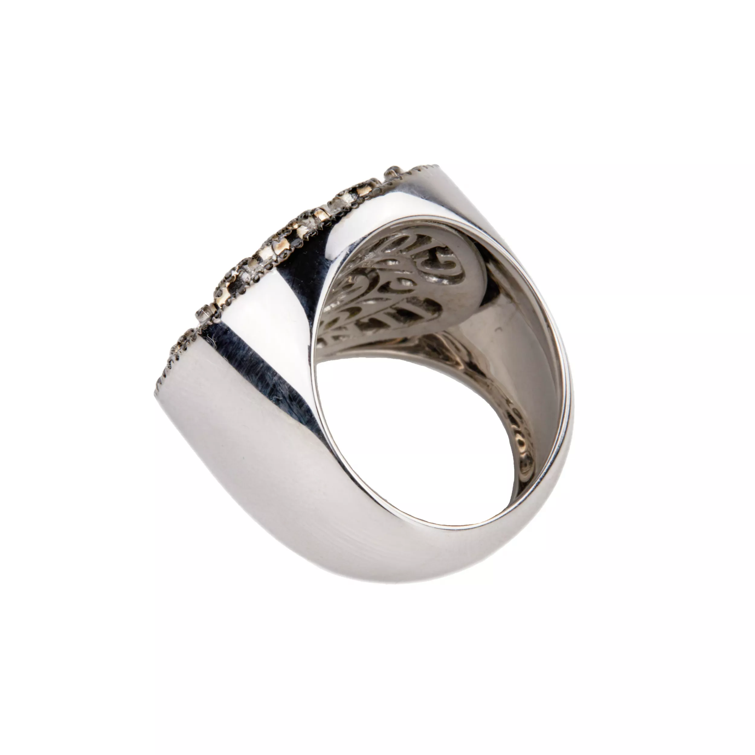 Giorgio Visconti gold cocktail ring with diamonds. 