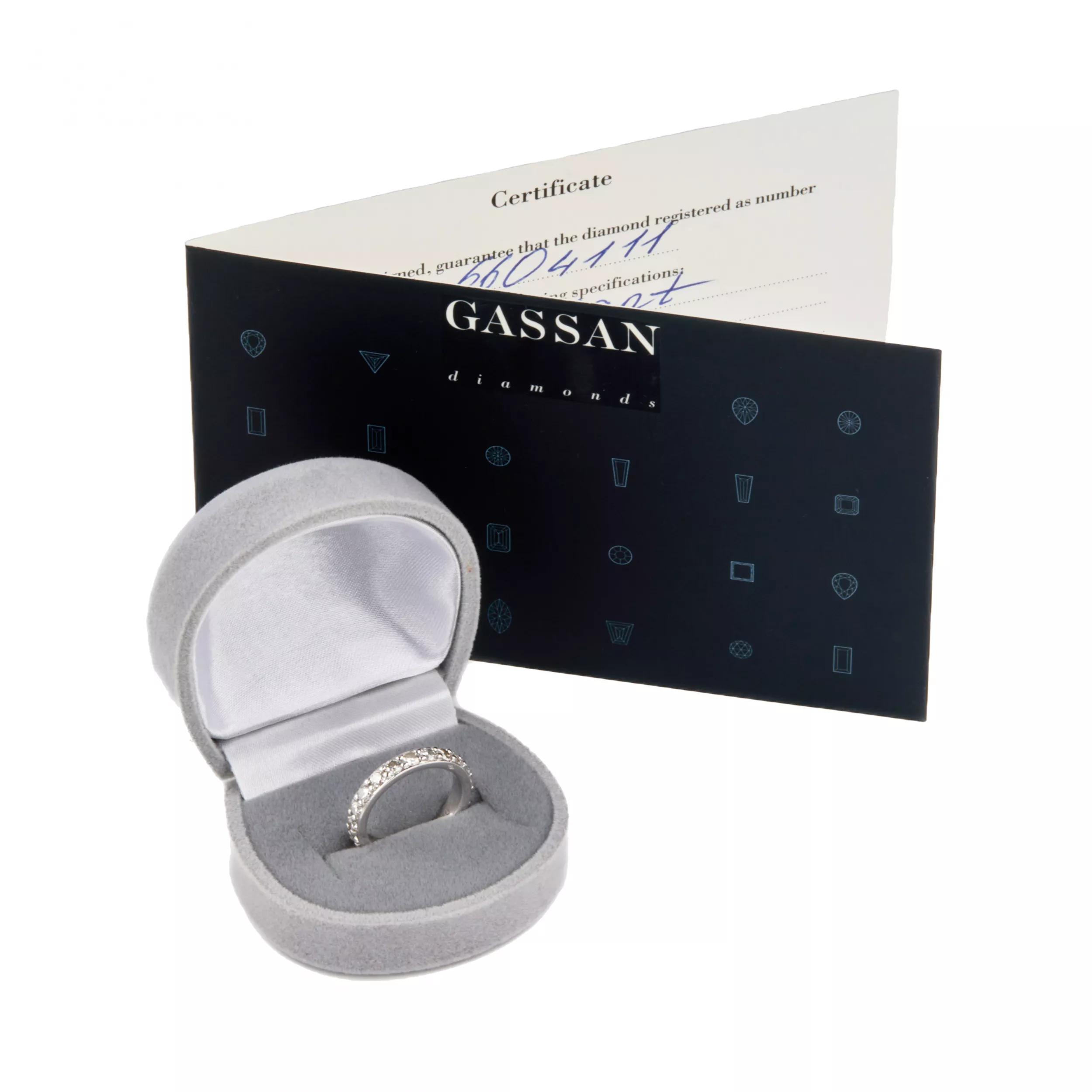 Bague en or avec diamants. Gassan. 