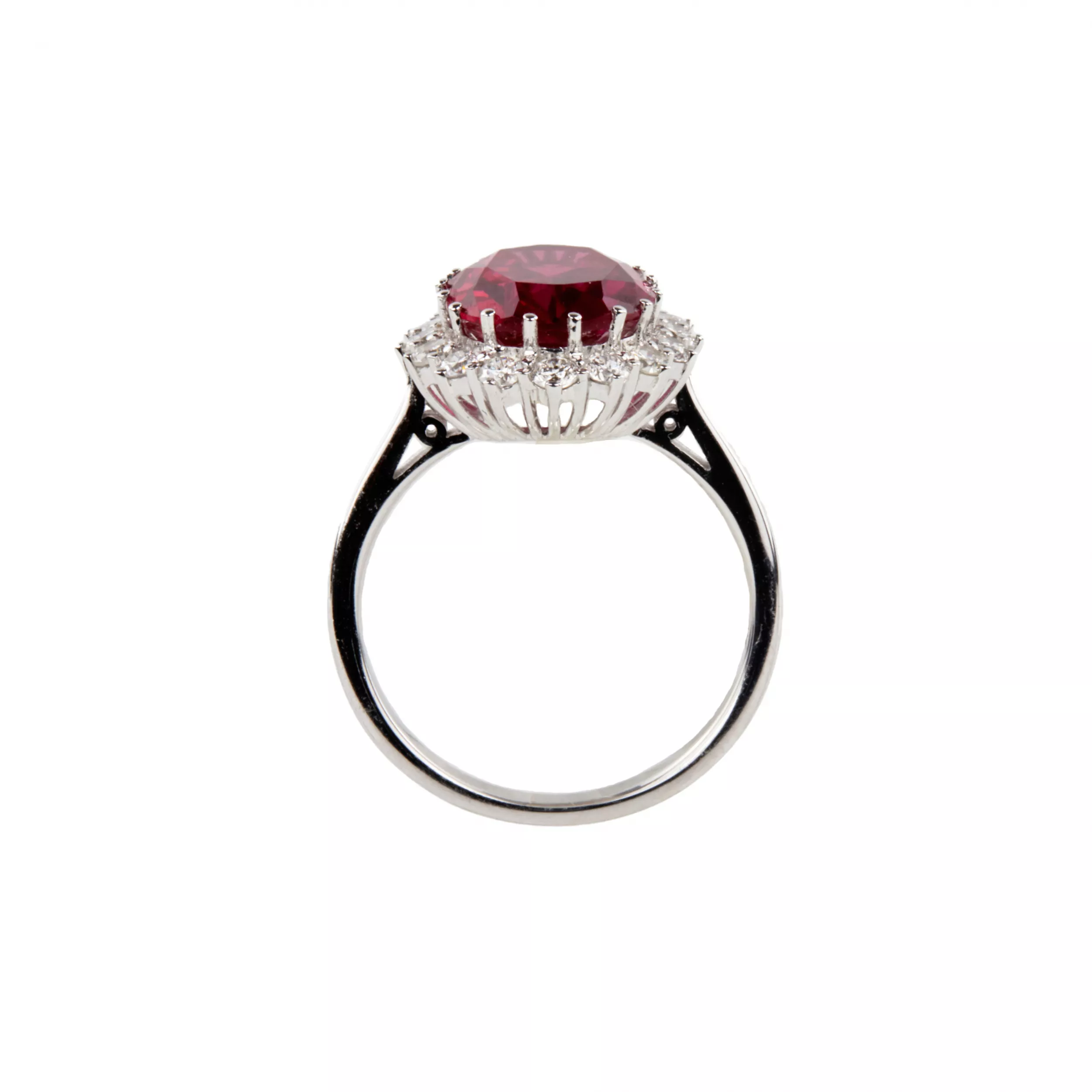 White gold ring with synthetic ruby and diamonds. 