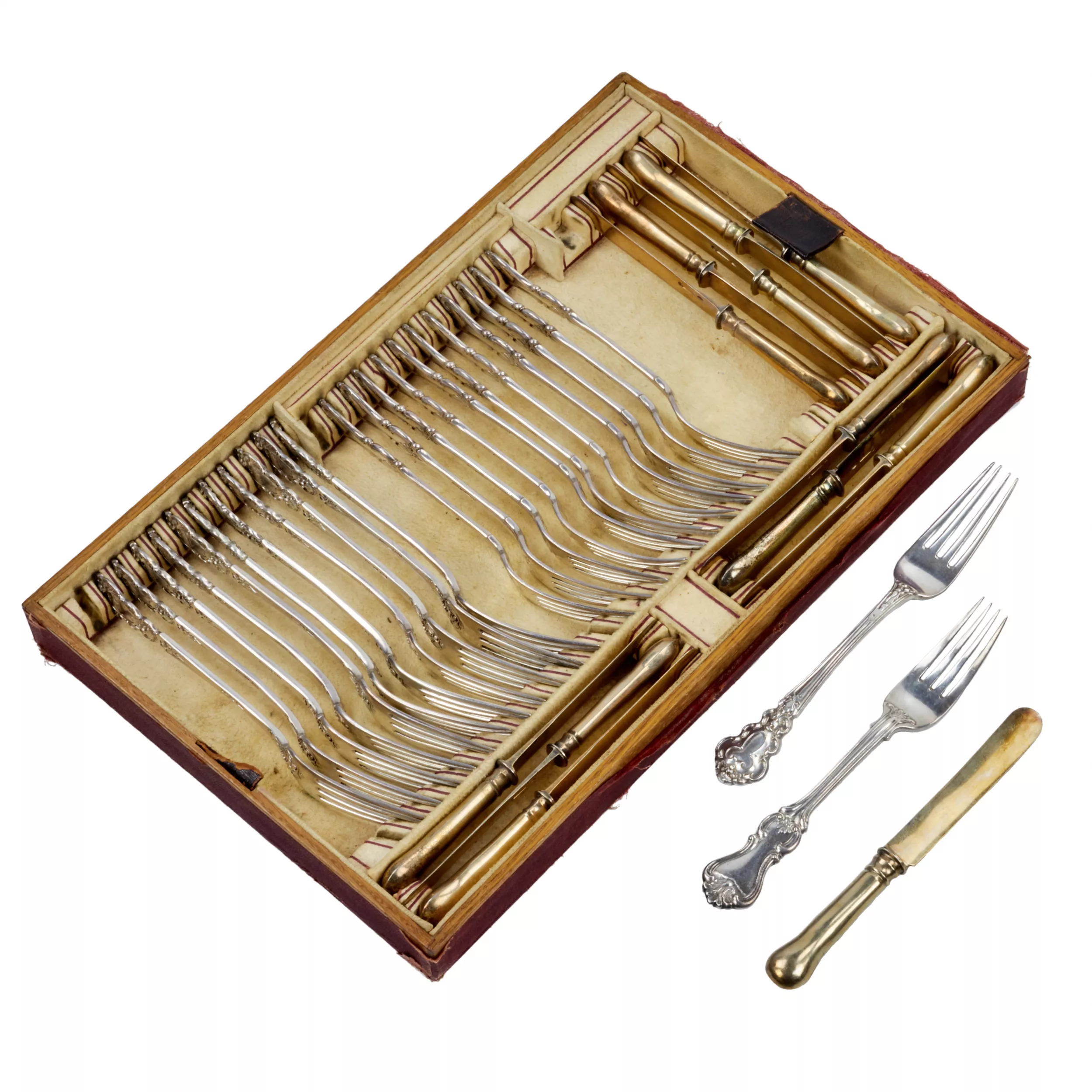 P. Ovchinnikov. Service de table en argent royal. 