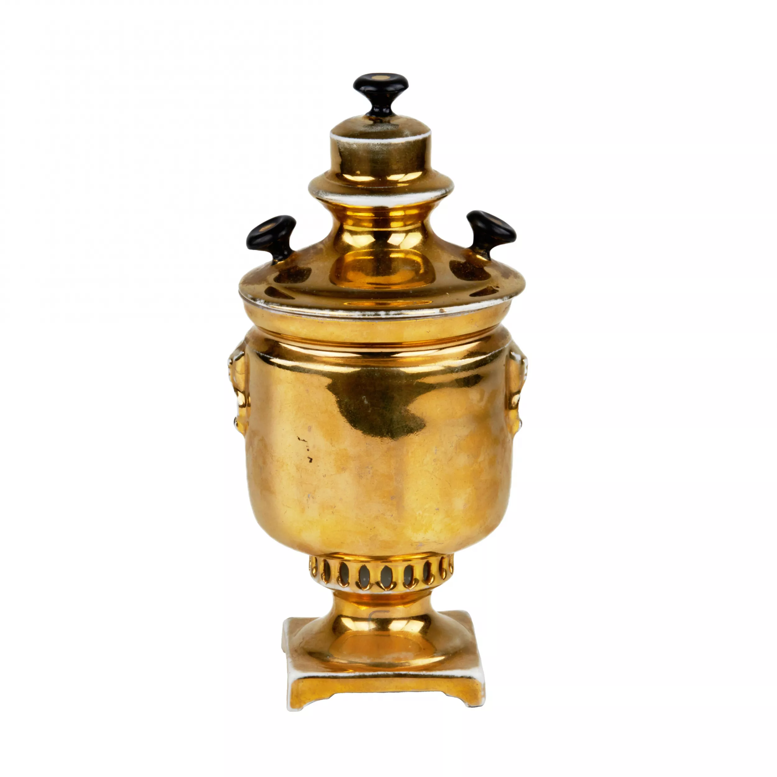 Tasse avec couvercle : Samovar. Usine de M.S. Kuznetsov. 