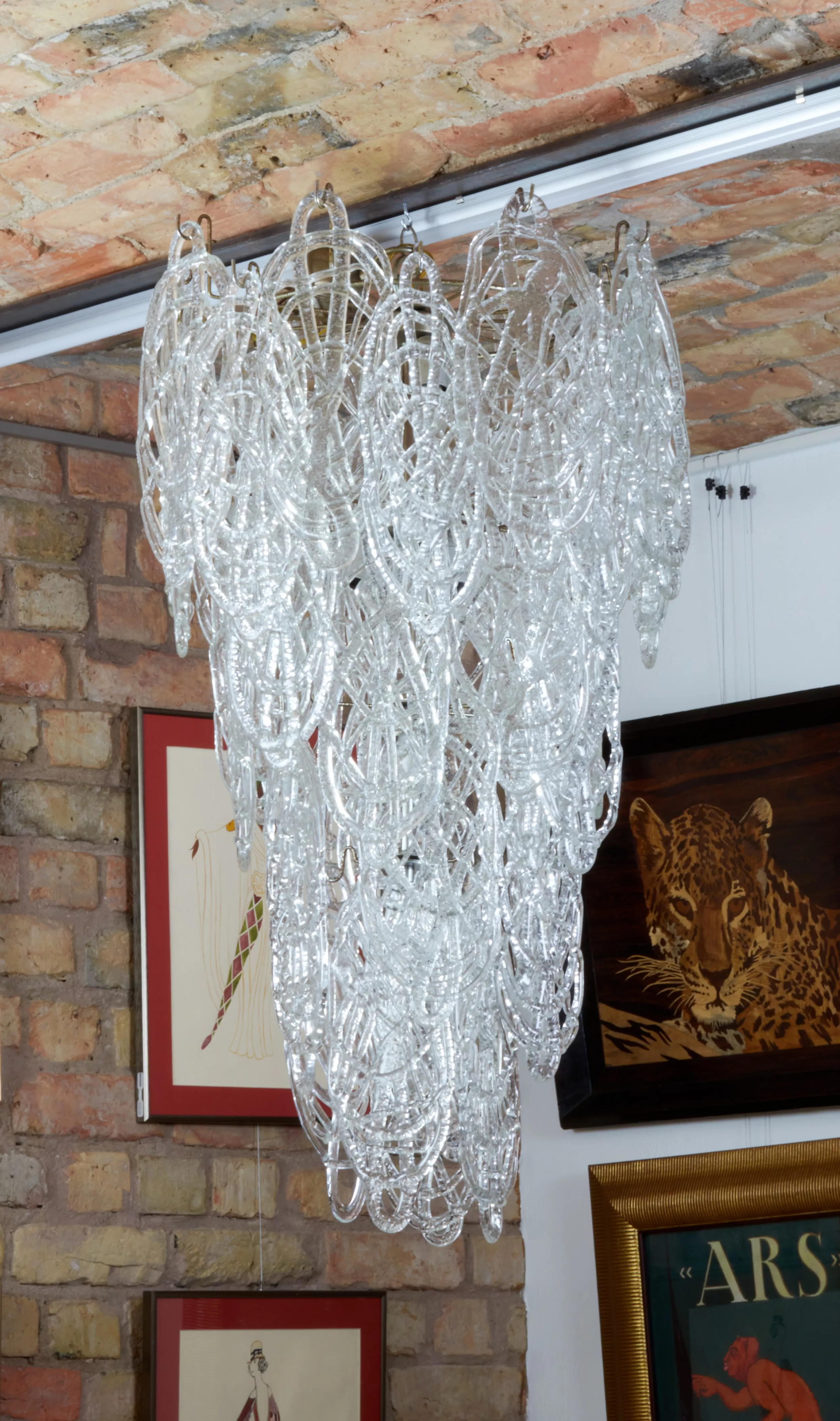 Gino Vistosi. Large salon chandelier Mazzega, Murano, Italy, 1960s. 