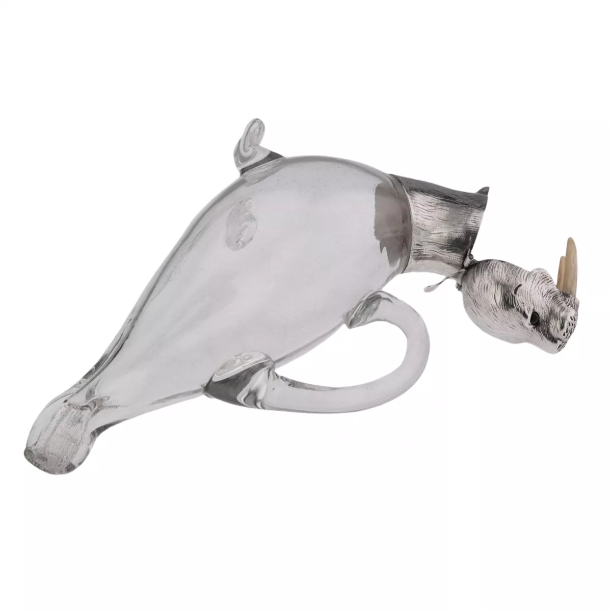 Original silver victorian jug in the shape of a walrus. London 1881 