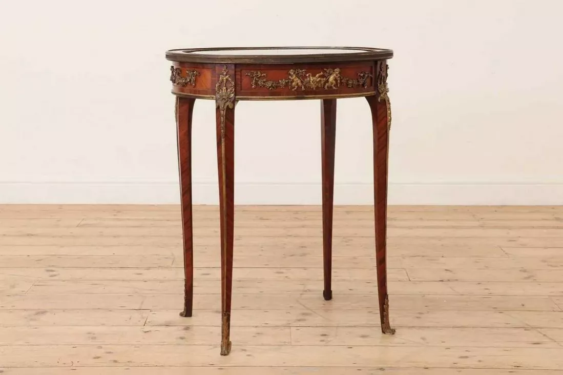 Showcase in the style of François Linke around 1900 