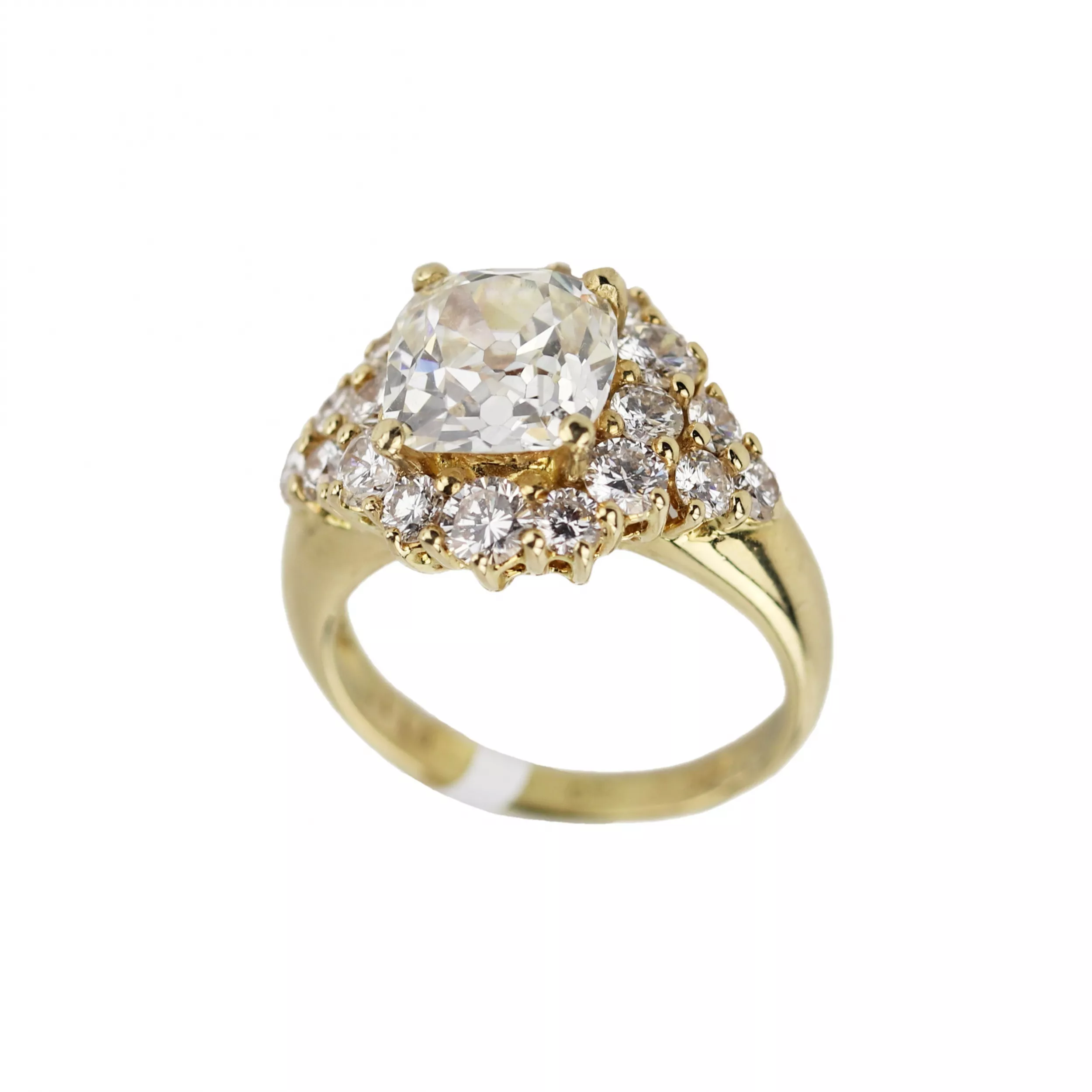 Gold ring with diamonds. 