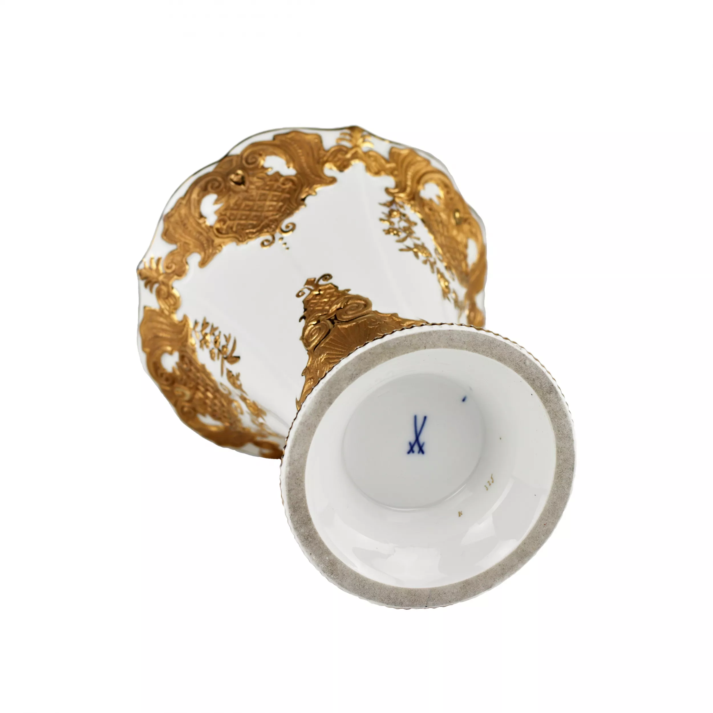 Meissen porcelain vase with golden decor. 