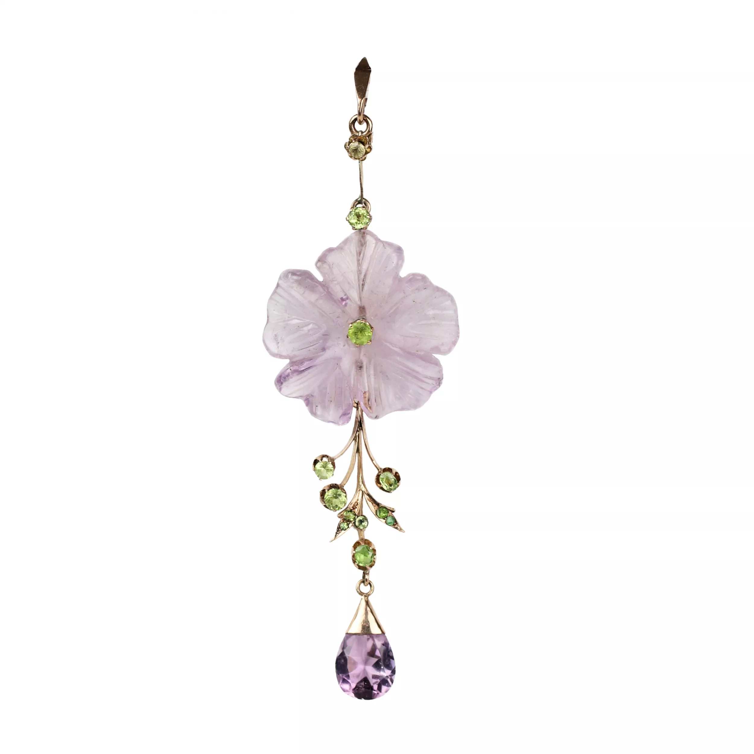 Pendentif en or du XIXe siècle avec chrysolites et amethyste sculptee. 