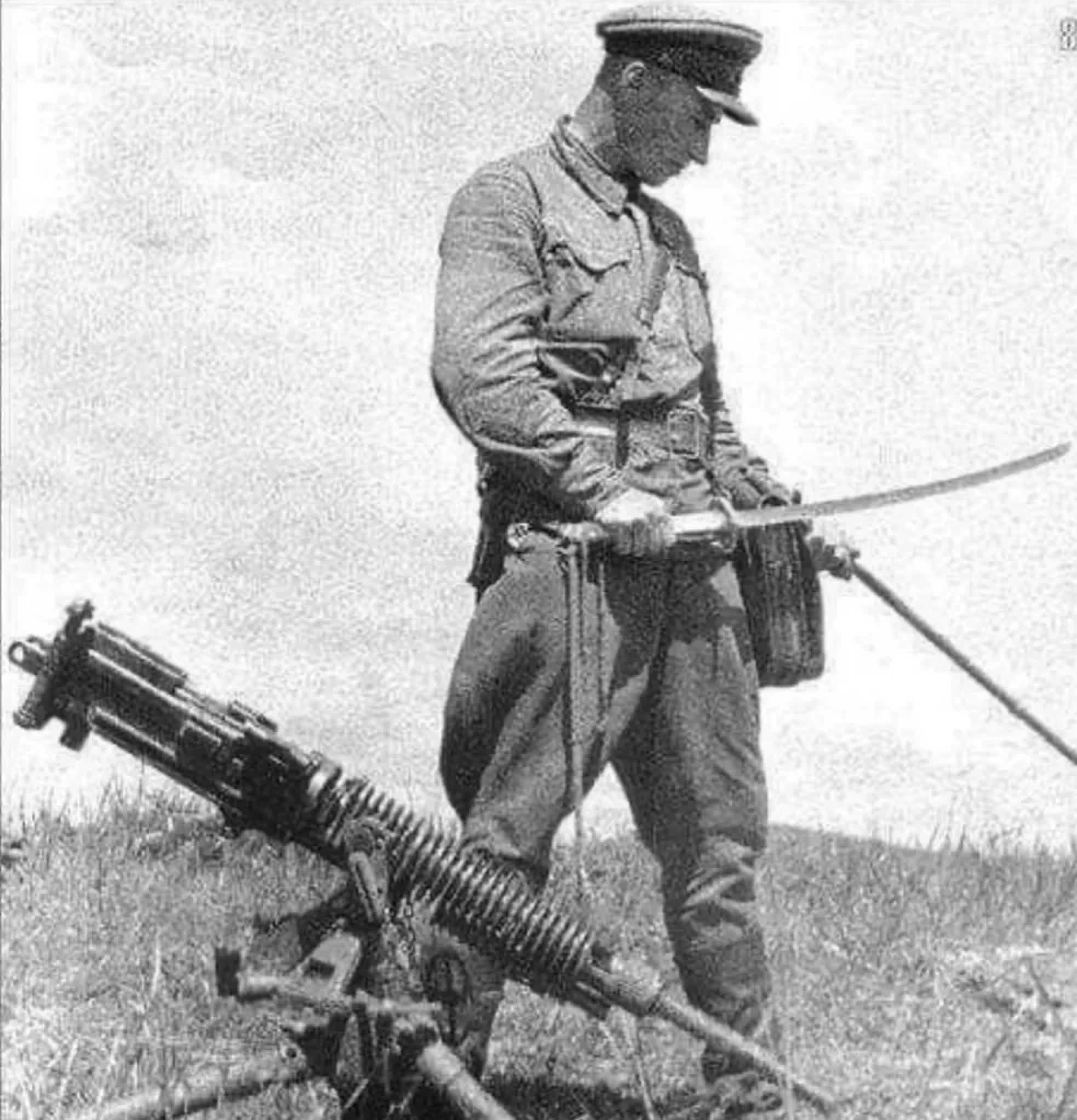 Армейский офицерский меч син-гунто тип 94, образца 1934 года.