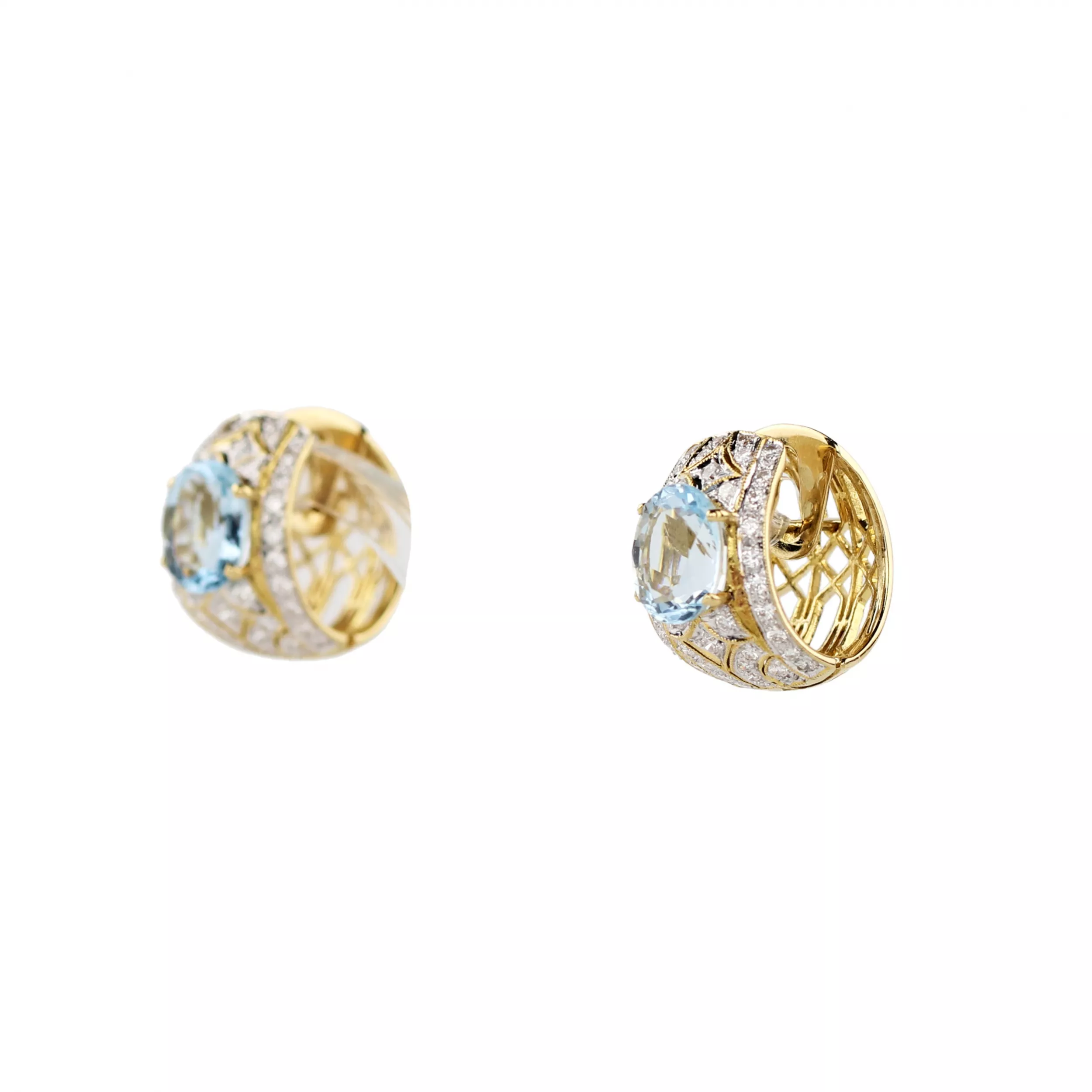 Boucles d`oreilles en or 18 carats avec aigues-marines et diamants. 